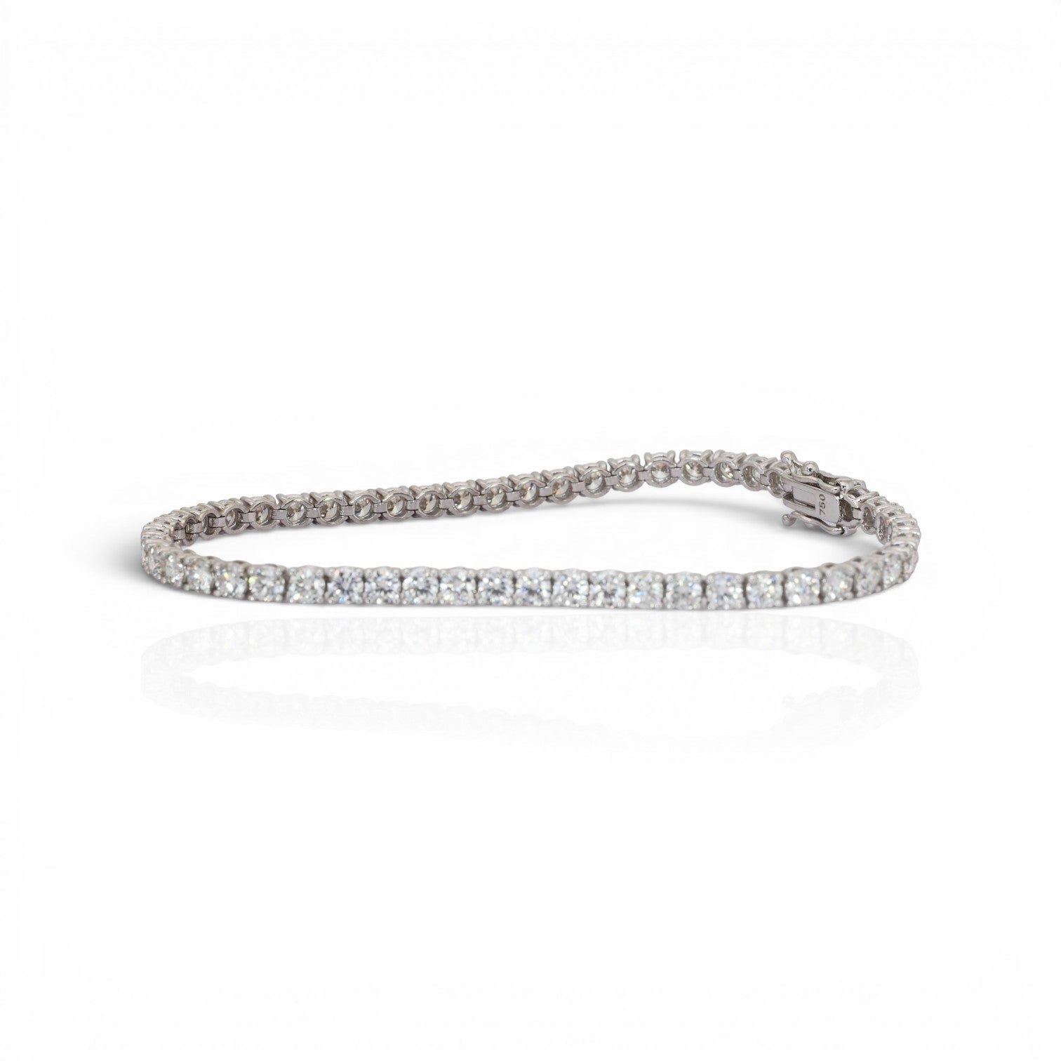6.02 Carats IGI Certified Natural Diamonds 18k White Gold Tennis Bracelet