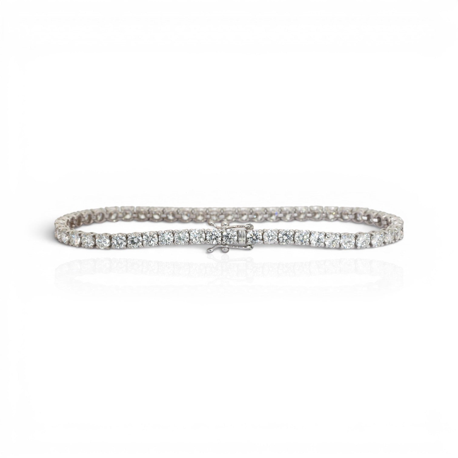 6.01 Carats IGI Certified Natural Diamonds 18k White Gold Tennis Bracelet