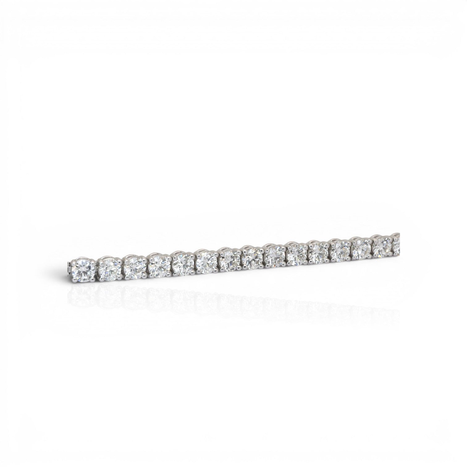 13.96 Carats IGI Certified Natural Diamonds 18k White Gold Tennis Bracelet