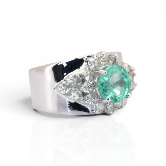 2.18 Carat IGI Certified Emerald And Natural Diamond 14K White Gold Cocktail Ring