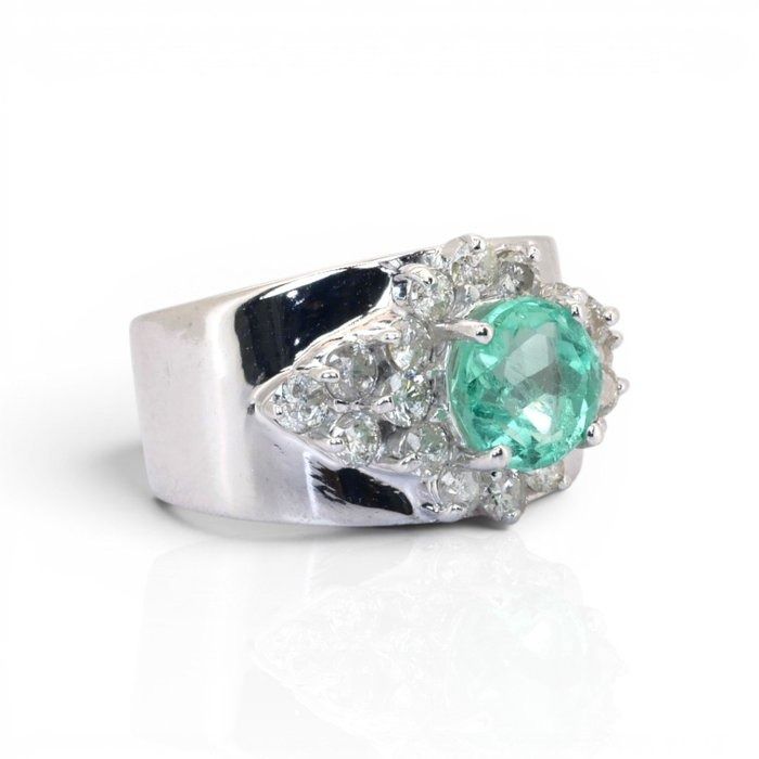 2.18 Carat IGI Certified Emerald And Natural Diamond 14K White Gold Cocktail Ring
