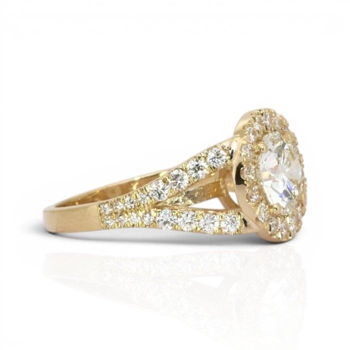 2.42 Carats IGI Certified Natural Diamond 18K Yellow Gold Halo Ring