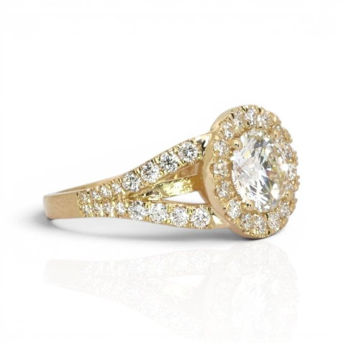 2.42 Carats IGI Certified Natural Diamond 18K Yellow Gold Halo Ring