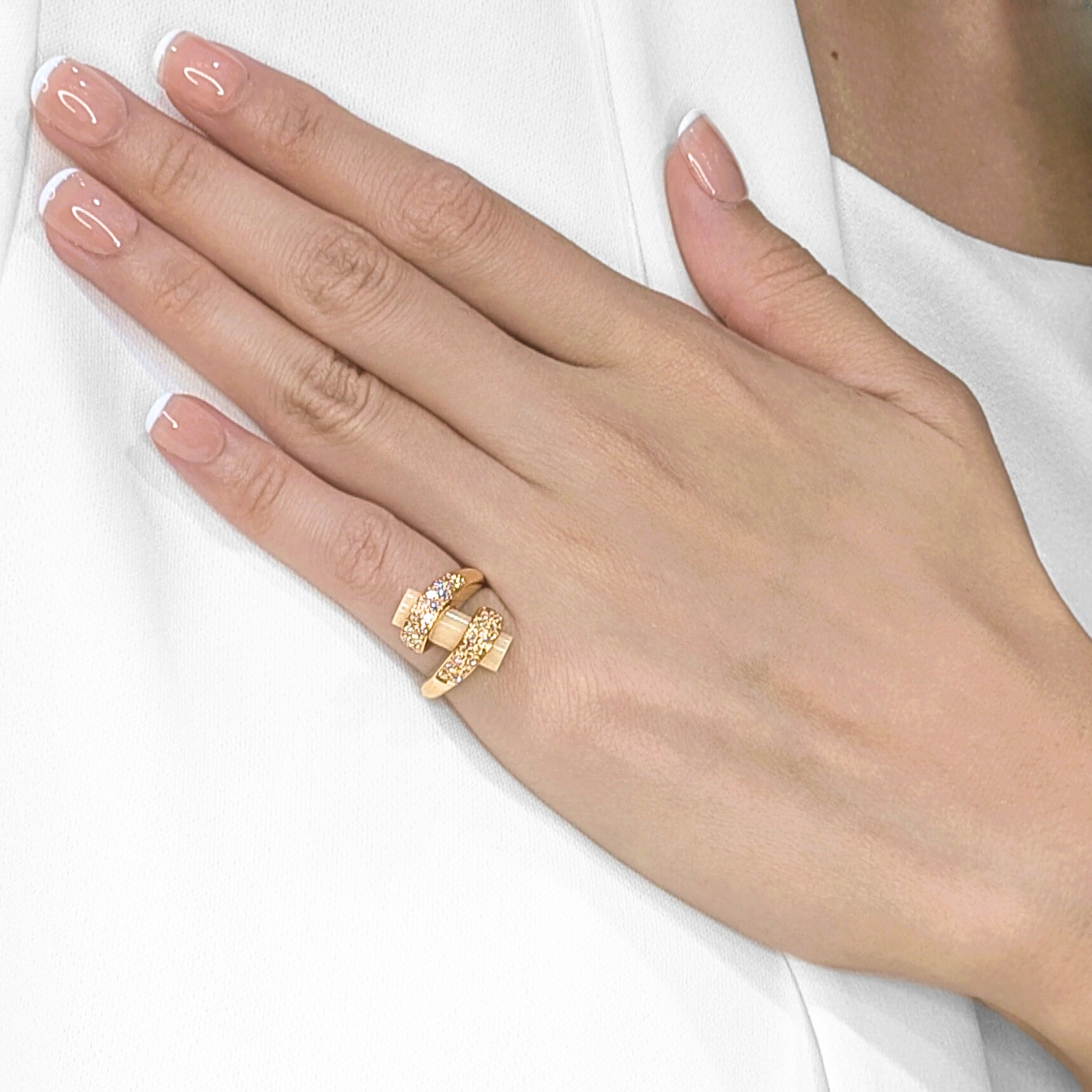 Charming 0.64ct Natural Diamond & Coral Wrap Ring in 18K Yellow Gold (New)