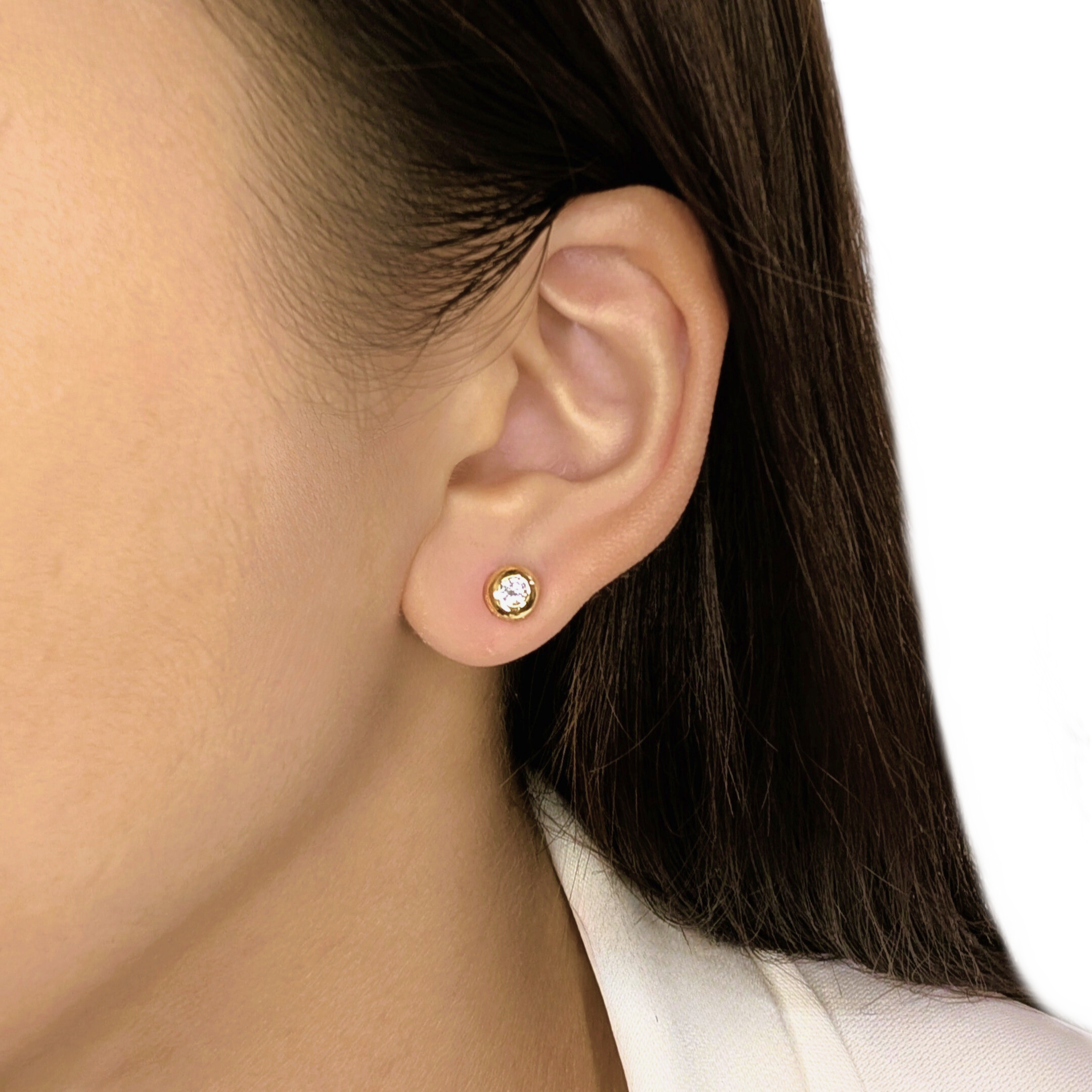 Chic 0.10ct Natural Diamond Stud Earrings in 18K Yellow Gold