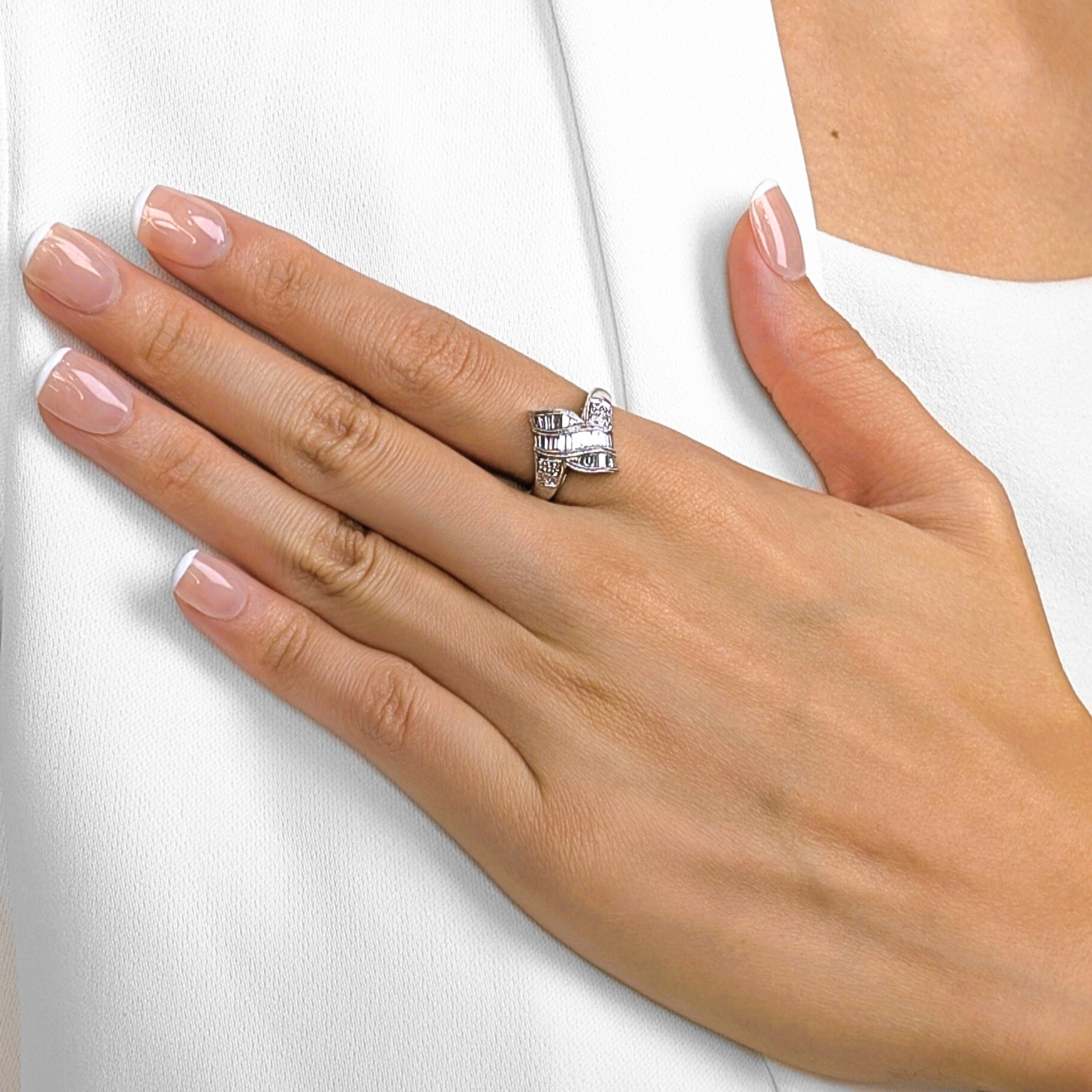 Sophisticated 0.40ct Natural Diamond Ring in 18K White Gold