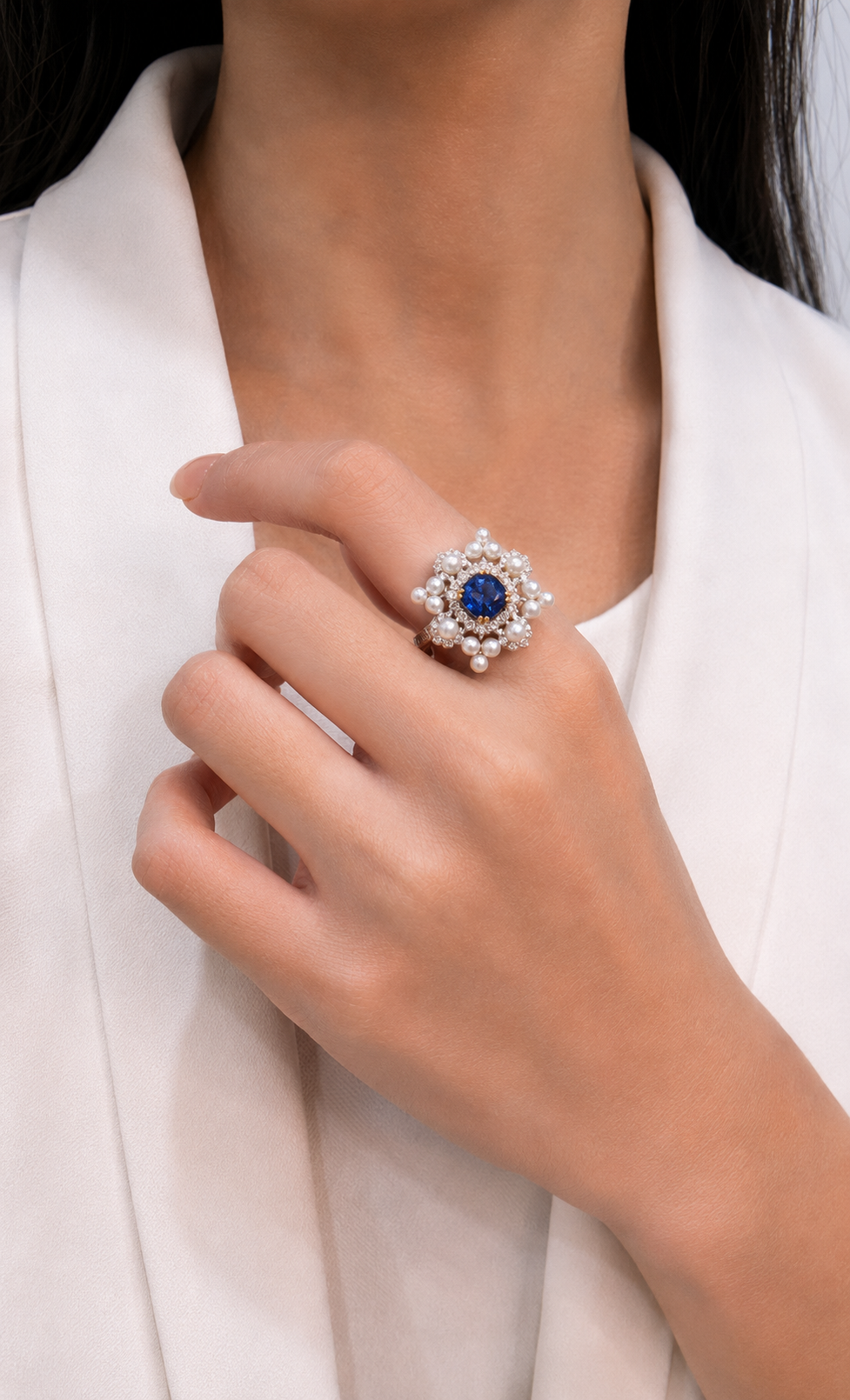 Dazzling 1.30ct Unheated Sapphire, 0.34ct Natural Diamond and Pearl Convertible Ring/Pendant in 18K Two-Tone Gold