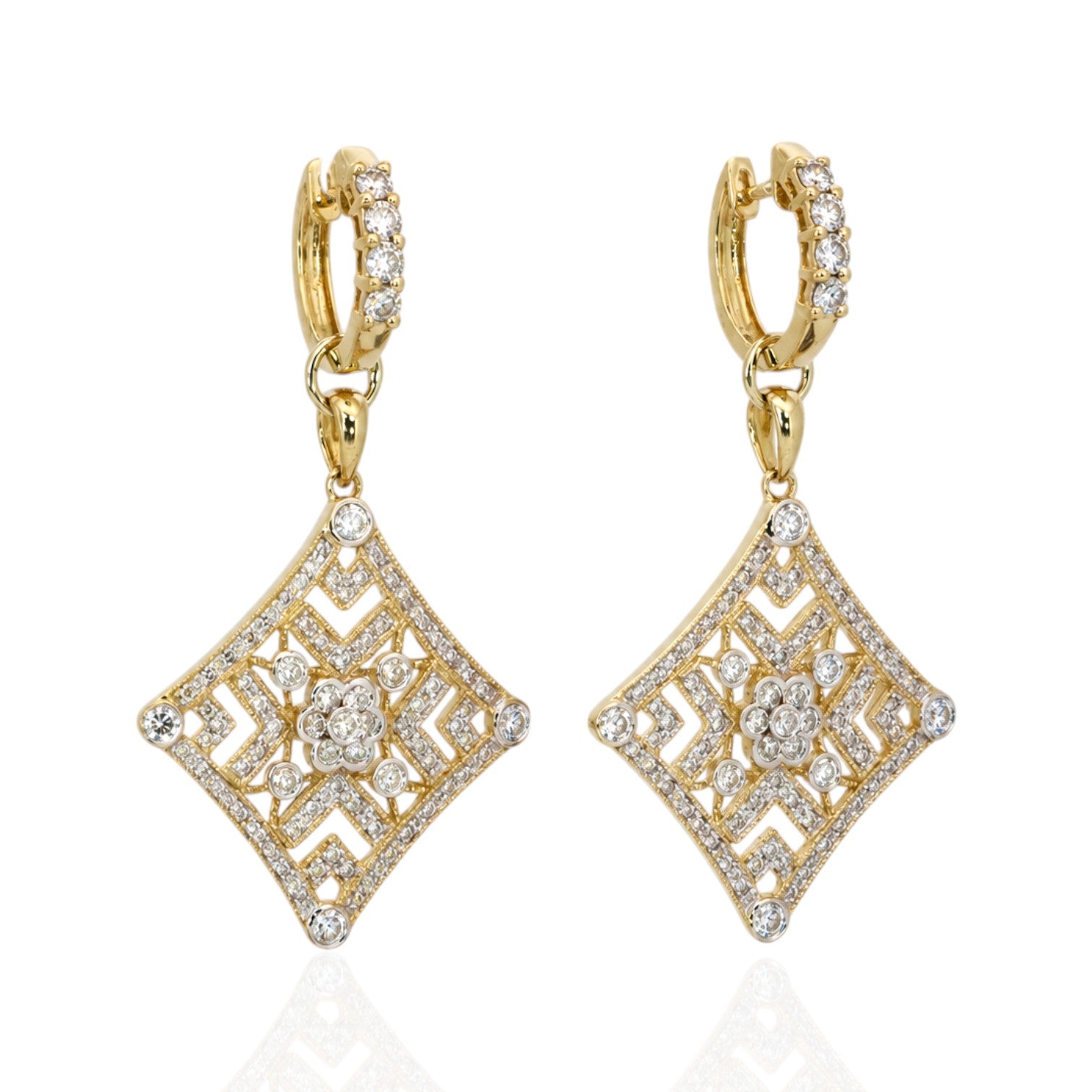 2.13 Carats IGI Certified Natural Diamonds 18k Yellow Gold Drop Earrings