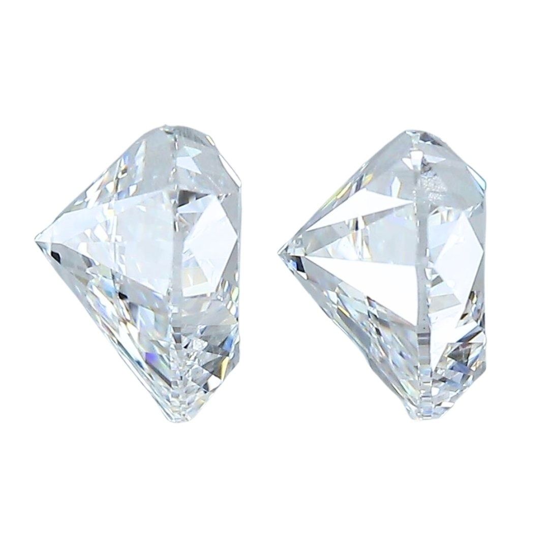 Stunning 2 carat and 3 points Double Excellent Ideal Cut Pair of Heart-Shaped Natural Diamonds
