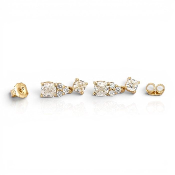 3.46 Carats GCI Certified Natural Diamond 18K Yellow Gold Drop Earrings