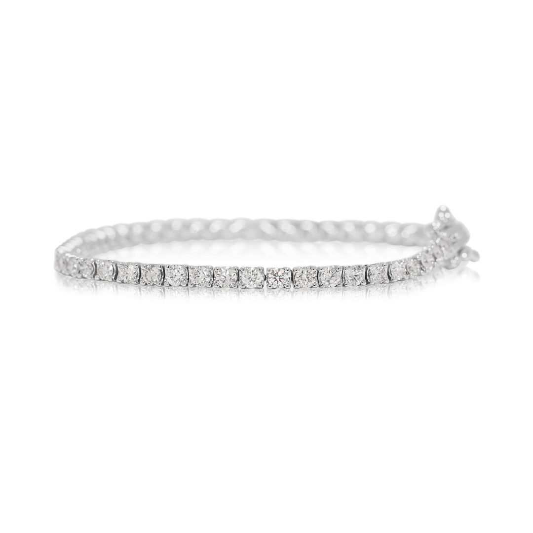 Exquisite 1.75ct Natural Diamonds Bracelet in 18K White Gold