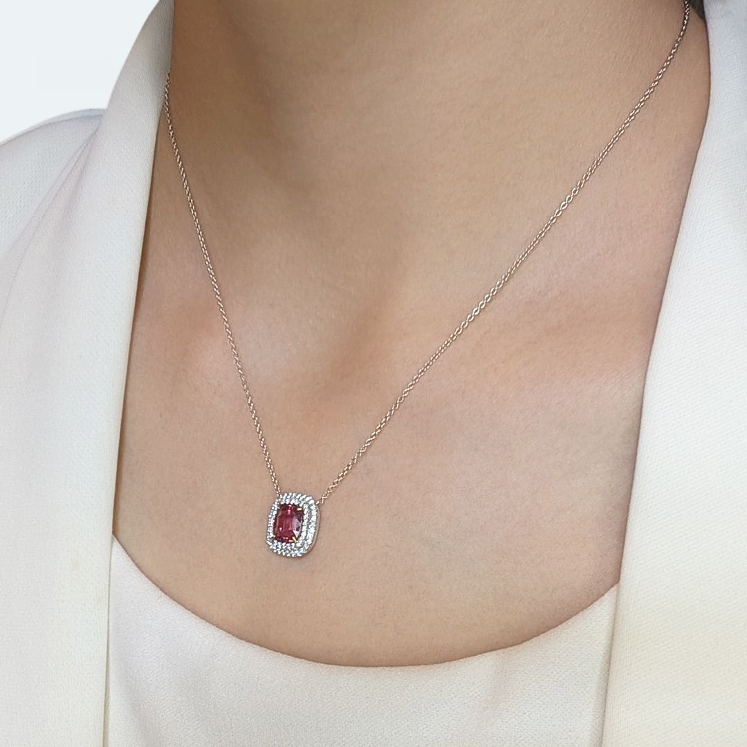 Alluring 2 carats Tourmaline and Natural Diamond Halo Necklace in 18k Two-Toned Gold with IGI