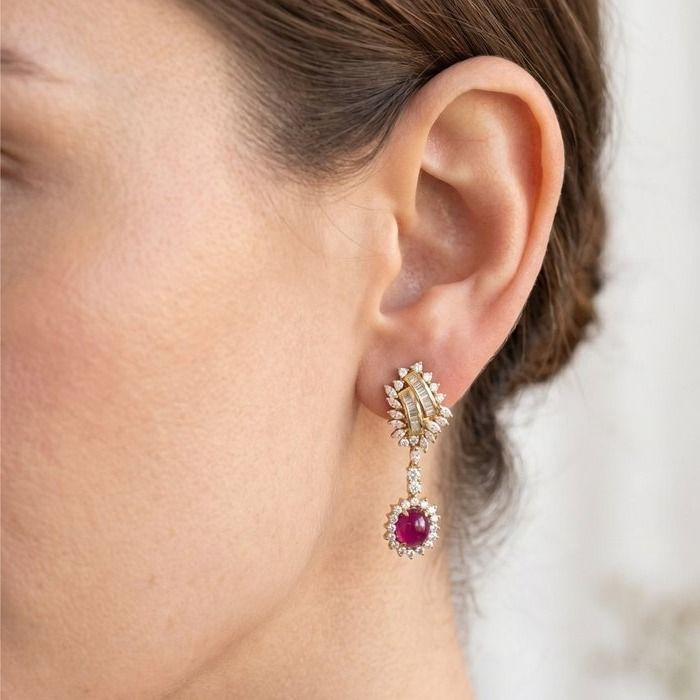 5,70 Karat IGI-zertifizierte Rubin- und Diamant-Ohrringe aus 21 Karat Gelbgold