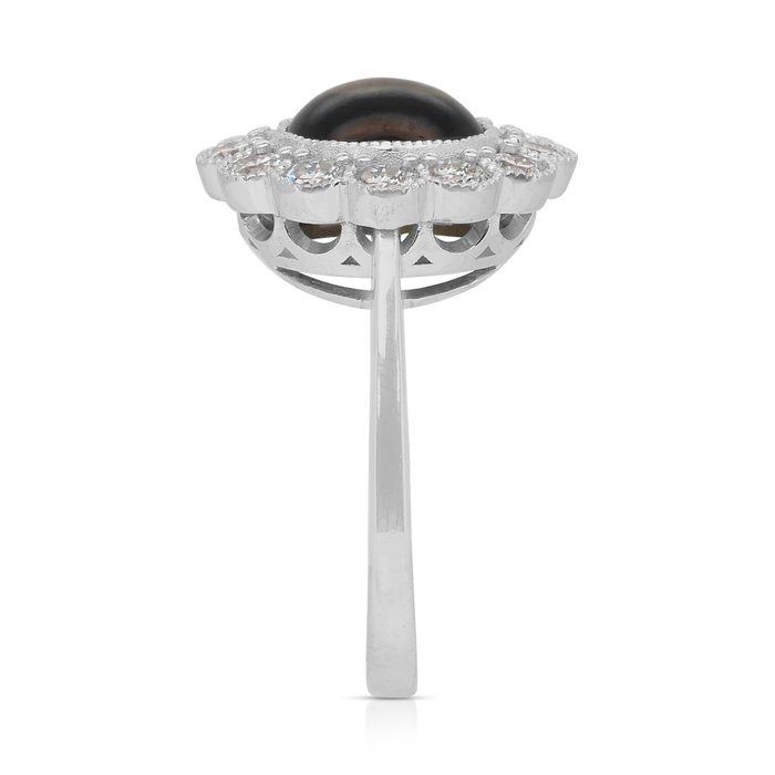 Mesmerizing 4.84ct Cat's-Eye Chrysoberyl and Diamonds Cluster Ring in 18k White Gold