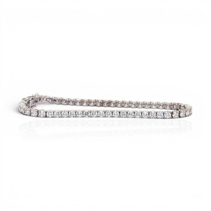 6.06 Karat IGI zertifiziertes Naturdiamant 18K Weißgold Tennisarmband