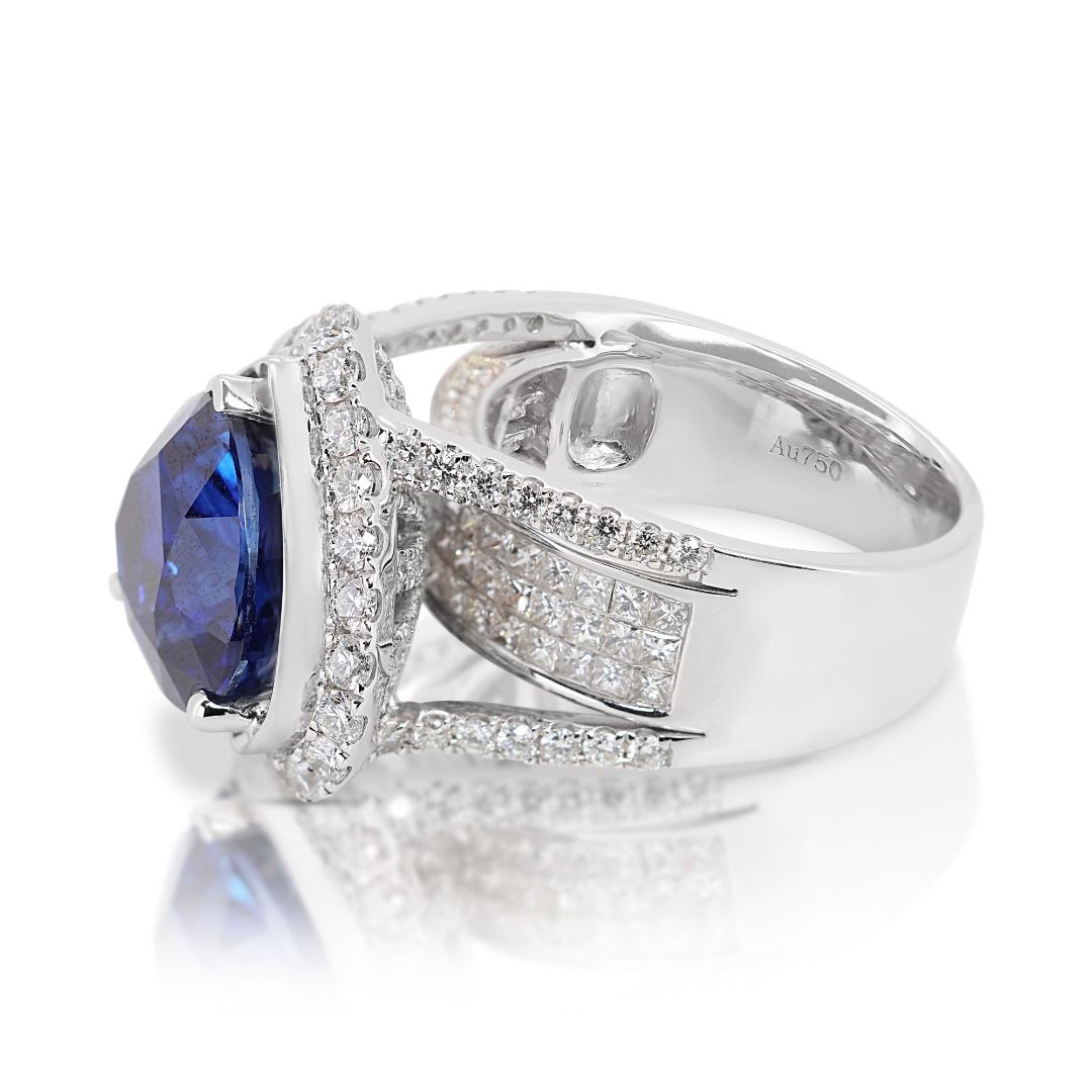 Fabulous 18.14ct Heart Shape Dome Sapphire Ring with Side Diamonds - GRS & IGI Certified