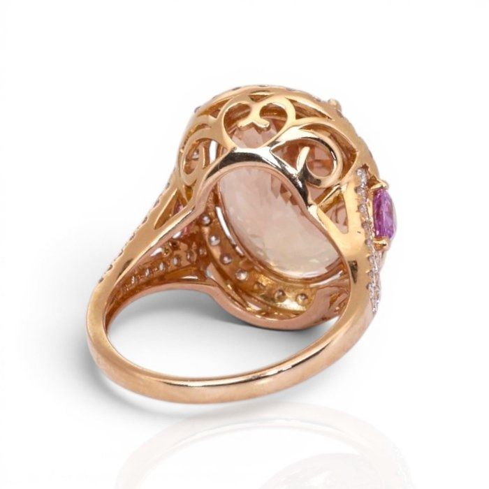 8.30 Carat IGI Certified Natural Morganite 18K Rose Gold Cocktail Ring
