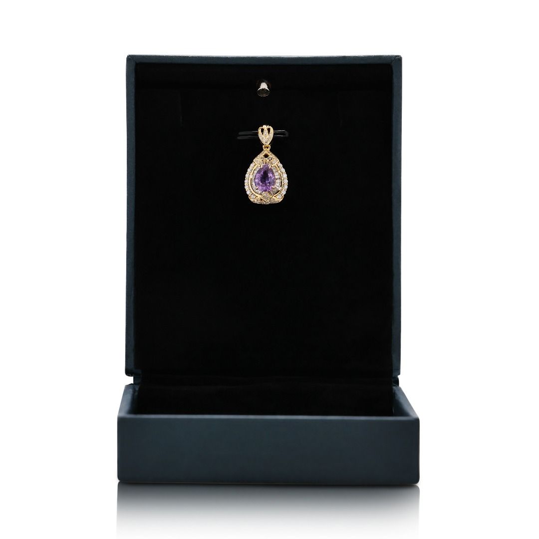 Enchanting 1.14ct Purple Sapphire and Natural Diamonds Pendant in 18K Yellow Gold