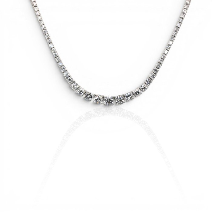 7.02 Carats IGI Certified Natural Diamond 18K White Gold Necklace