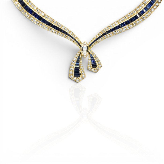 10.24 Carats IGI Certified Sapphire and Diamond 18K Yellow Gold Necklace