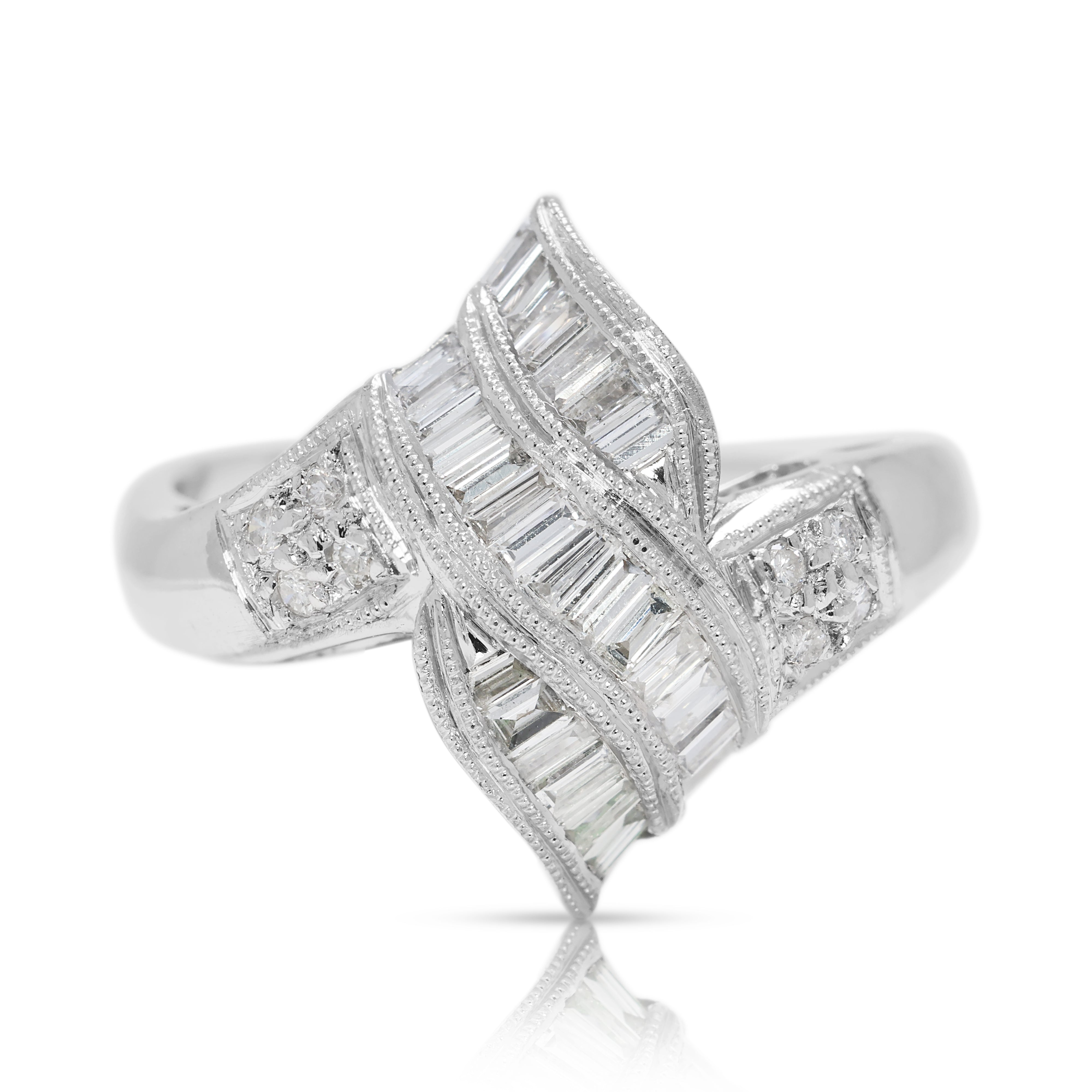 Sophisticated 0.40ct Natural Diamond Ring in 18K White Gold