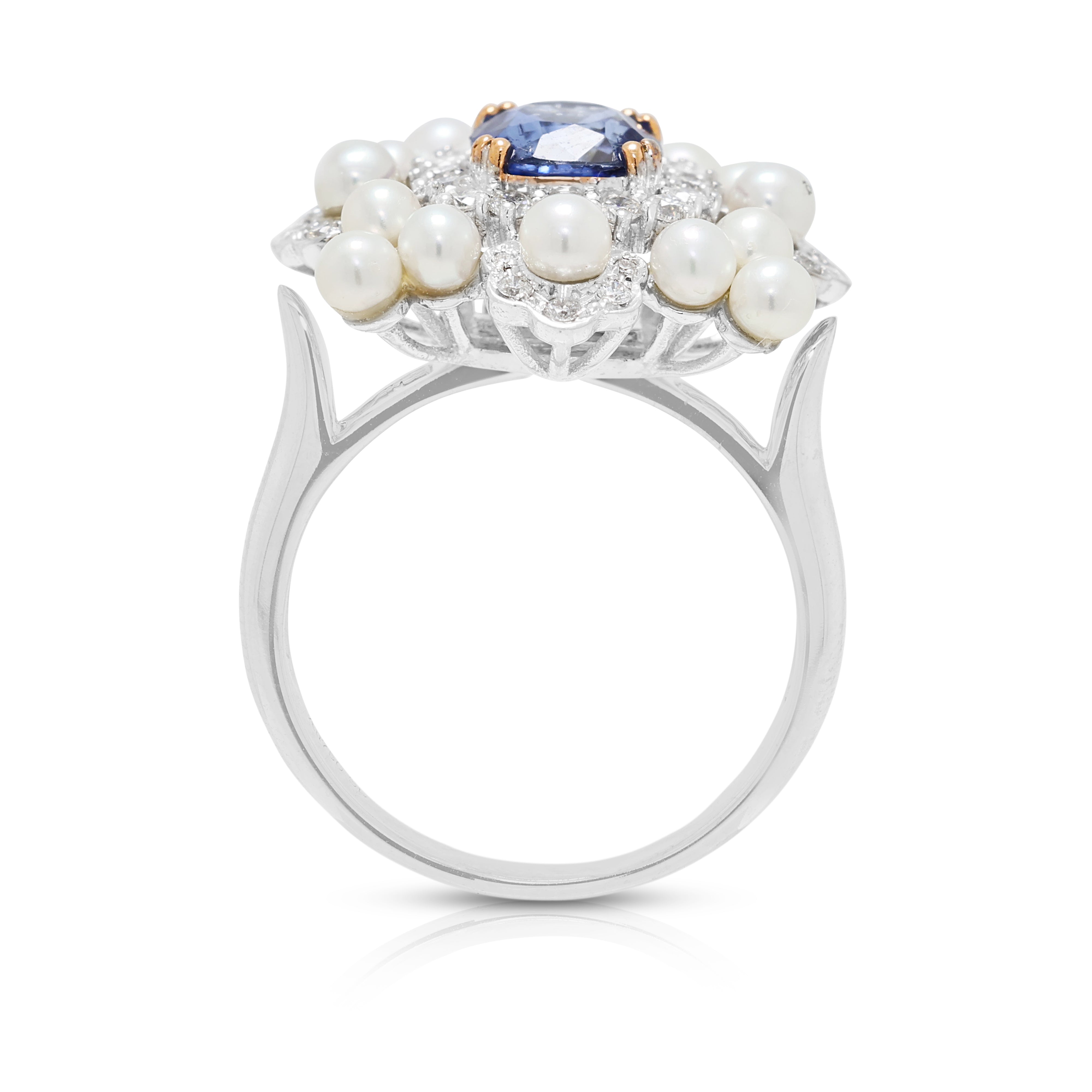 Dazzling 1.30ct Unheated Sapphire, 0.34ct Natural Diamond and Pearl Convertible Ring/Pendant in 18K Two-Tone Gold