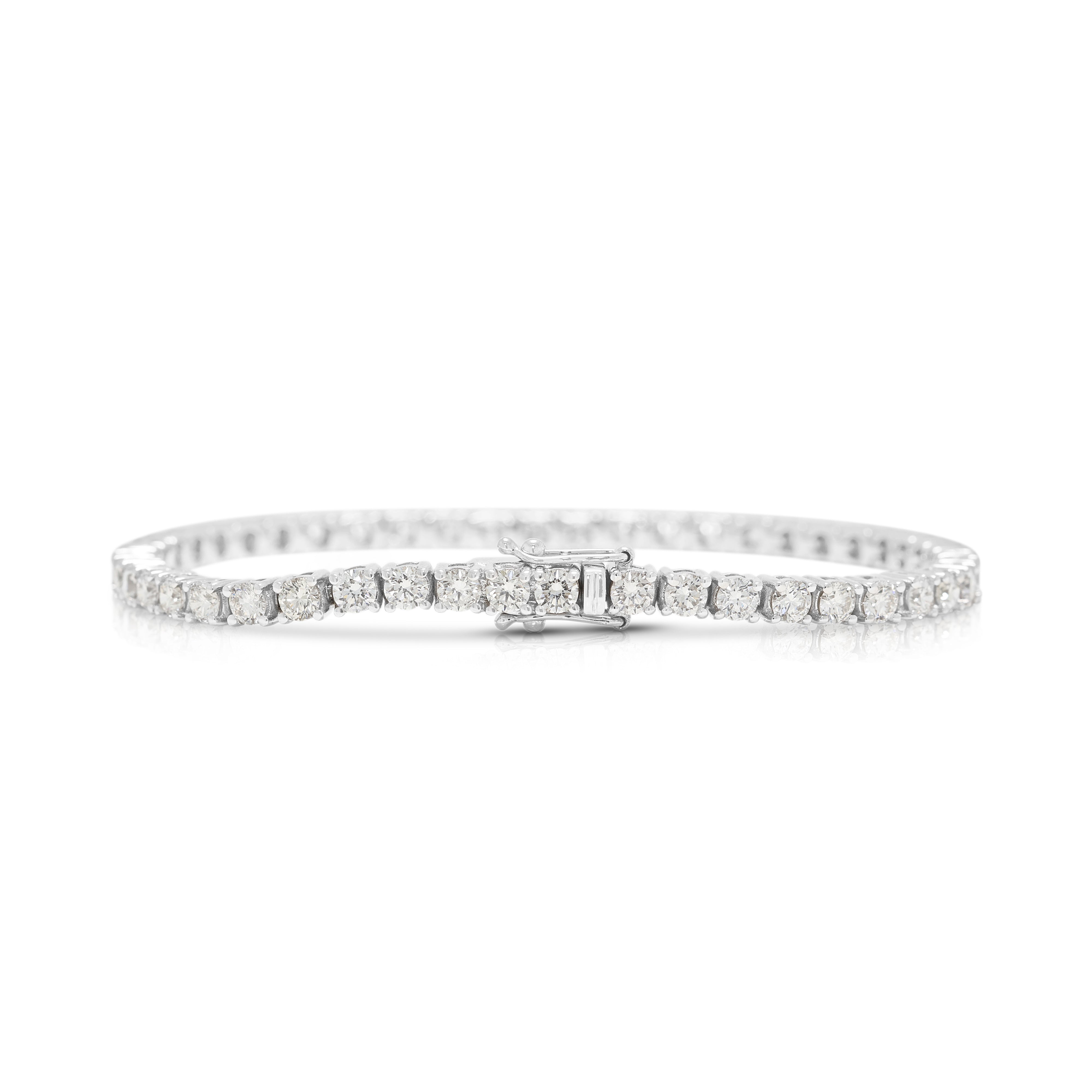 Spectacular Gold Heart 4.70ct Natural Diamond Tennis Bracelet in 18K White Gold