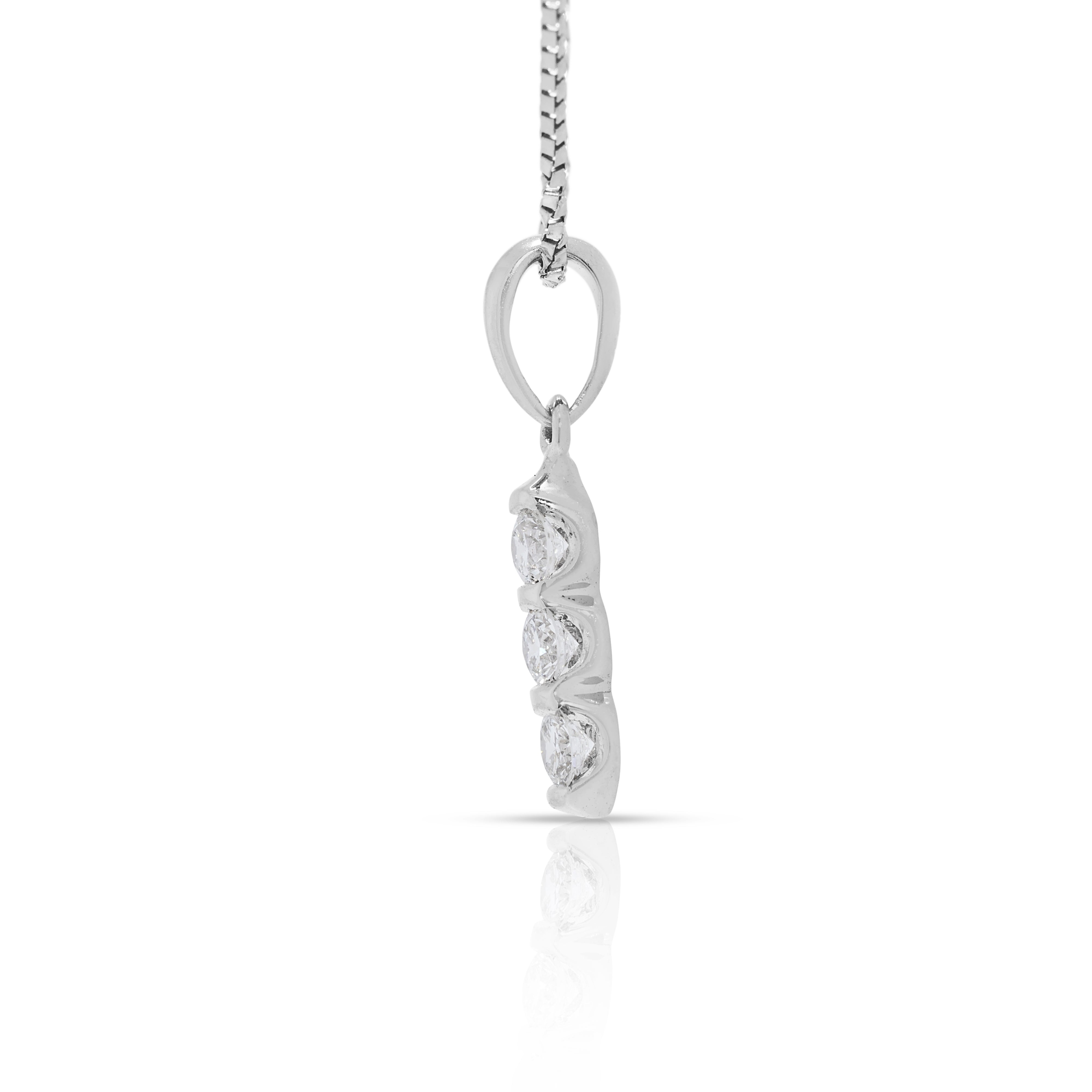 Dazzling 0.2ct Natural Diamonds Necklace in 18K White Gold