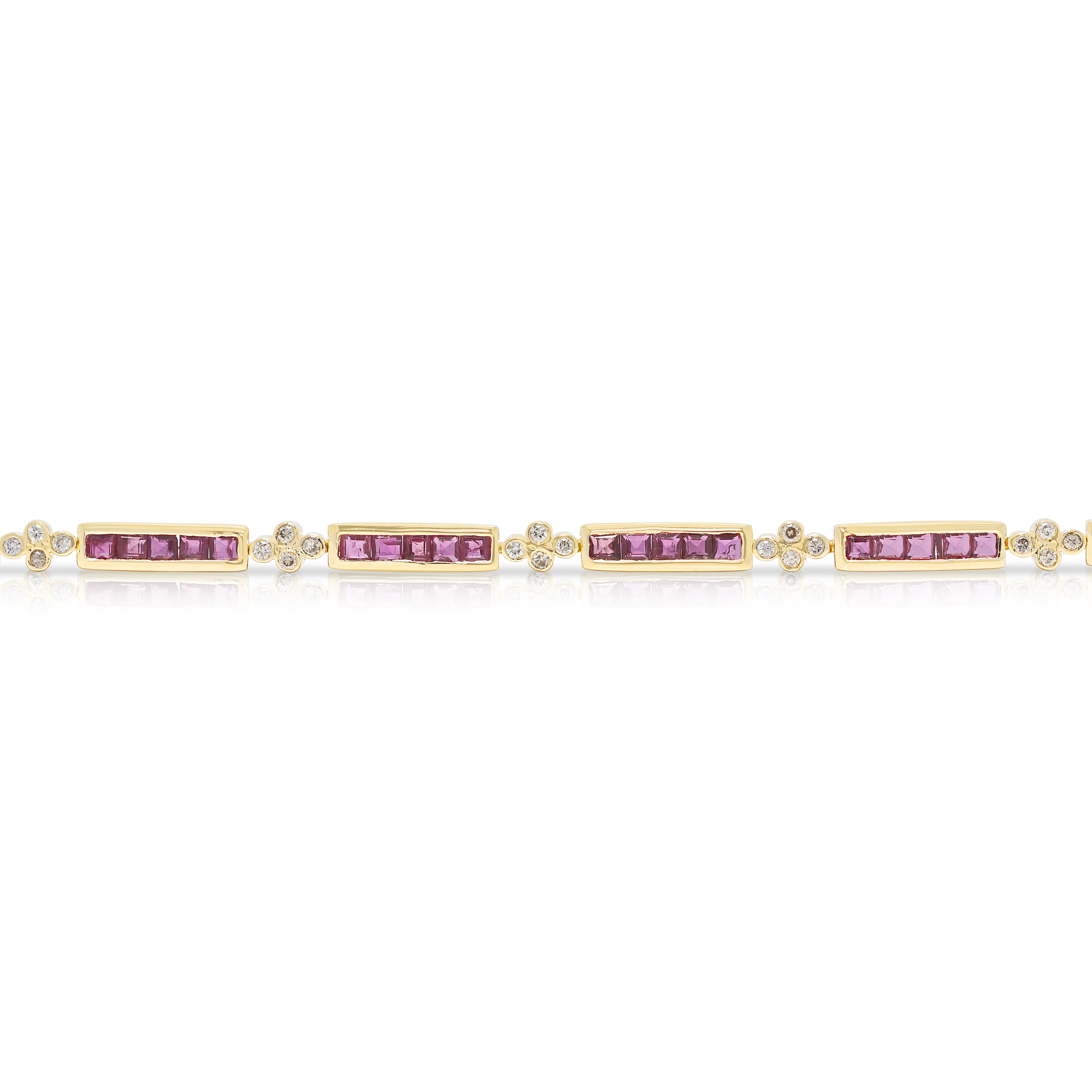 Elegant 1.00ct Ruby and 0.20ct Natural Diamond Alternating Link Bracelet in 18K Yellow Gold