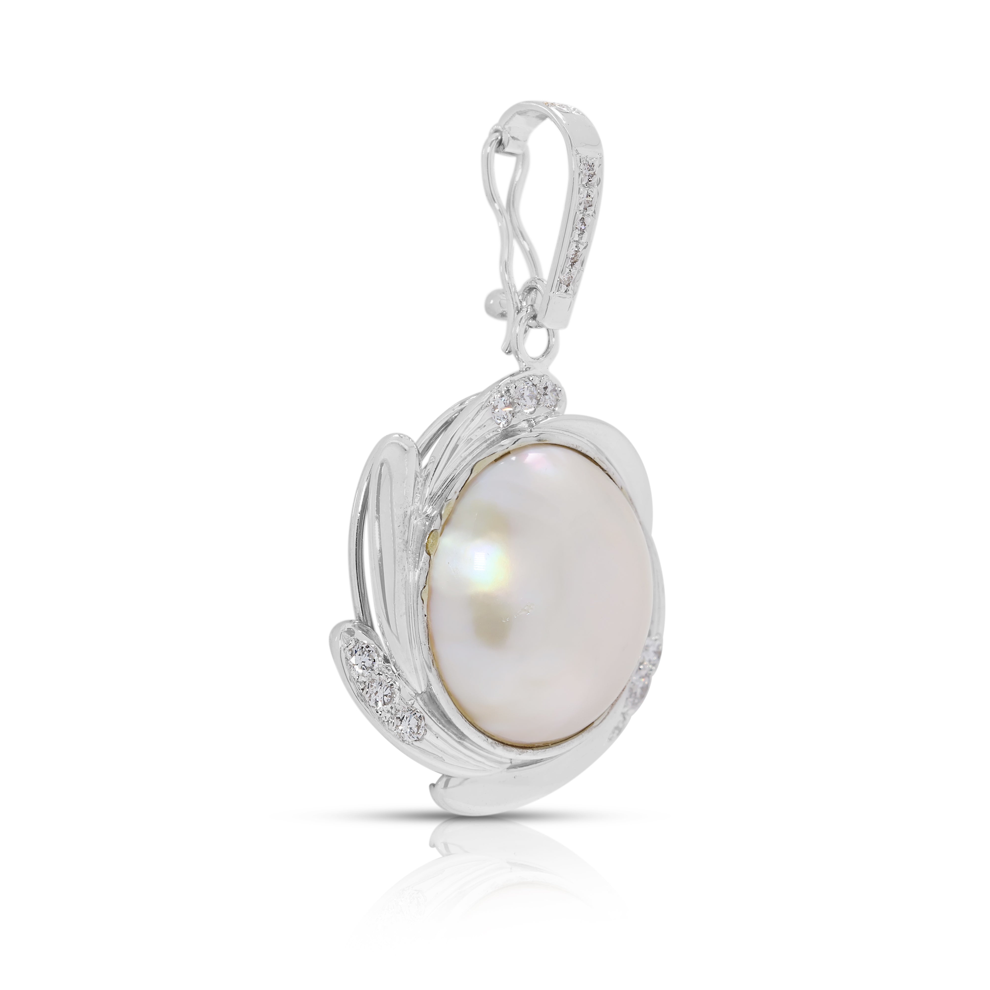 Luminous 14mm Champagne Mabe Pearl & 0.28ct Natural Diamond Swirl Pendant in 18K White Gold (New)