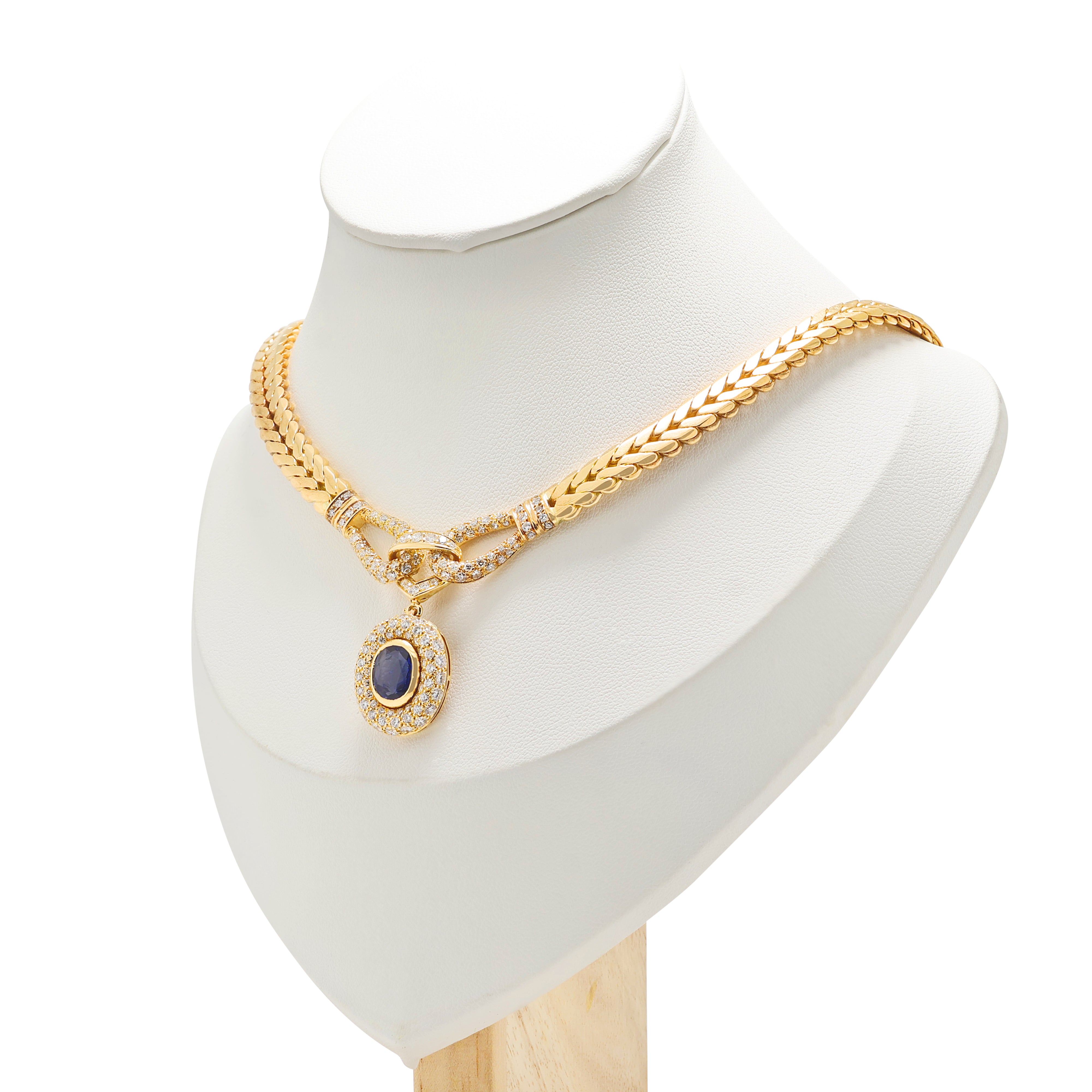 Magnificent 1.80ct Sapphire and 1.96ct Natural Diamond Detachable Pendant Cartier Necklace in 18K Yellow Gold