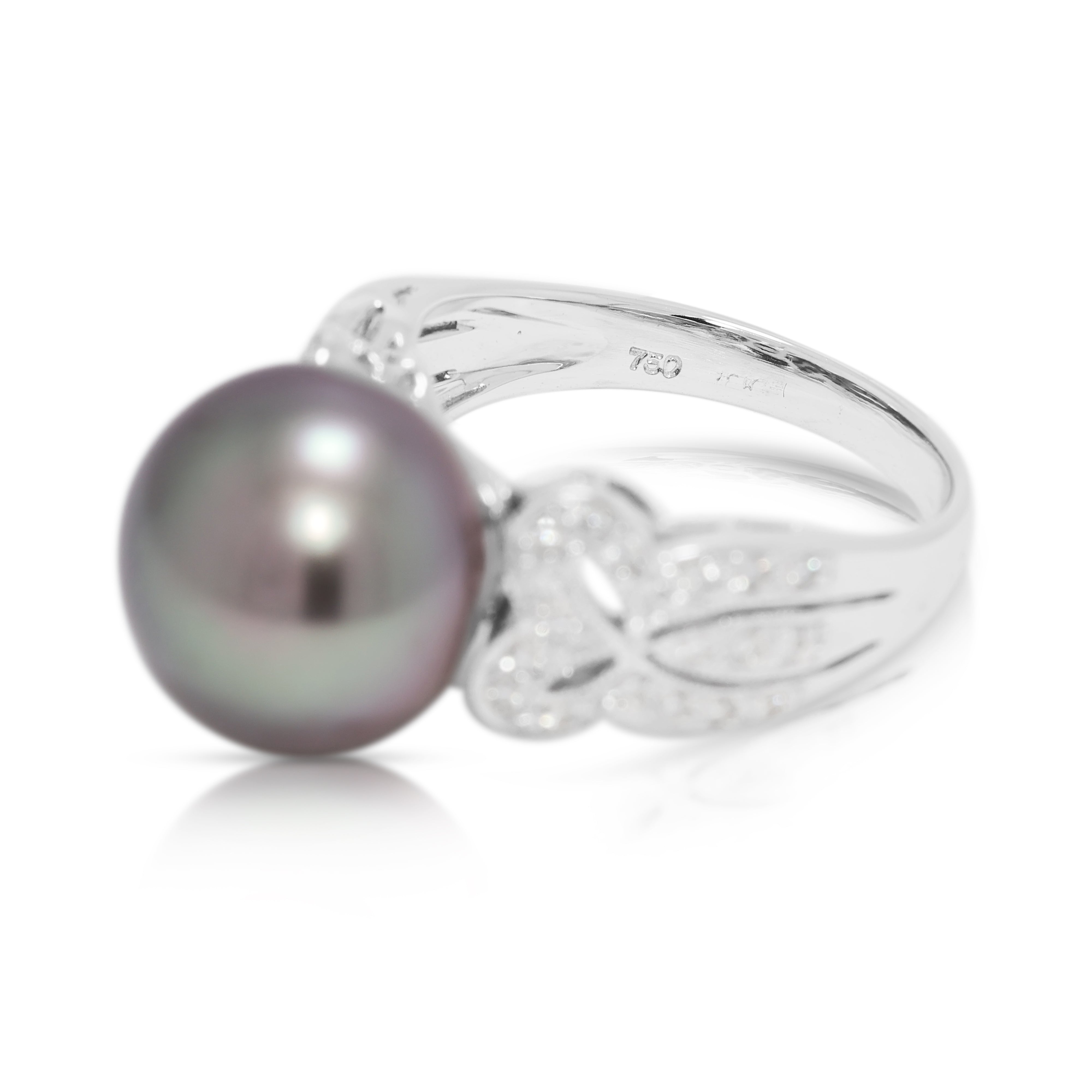 Elegant 0.21ct Natural Diamond & Greyish Black Pearl in 18K White Gold Ring