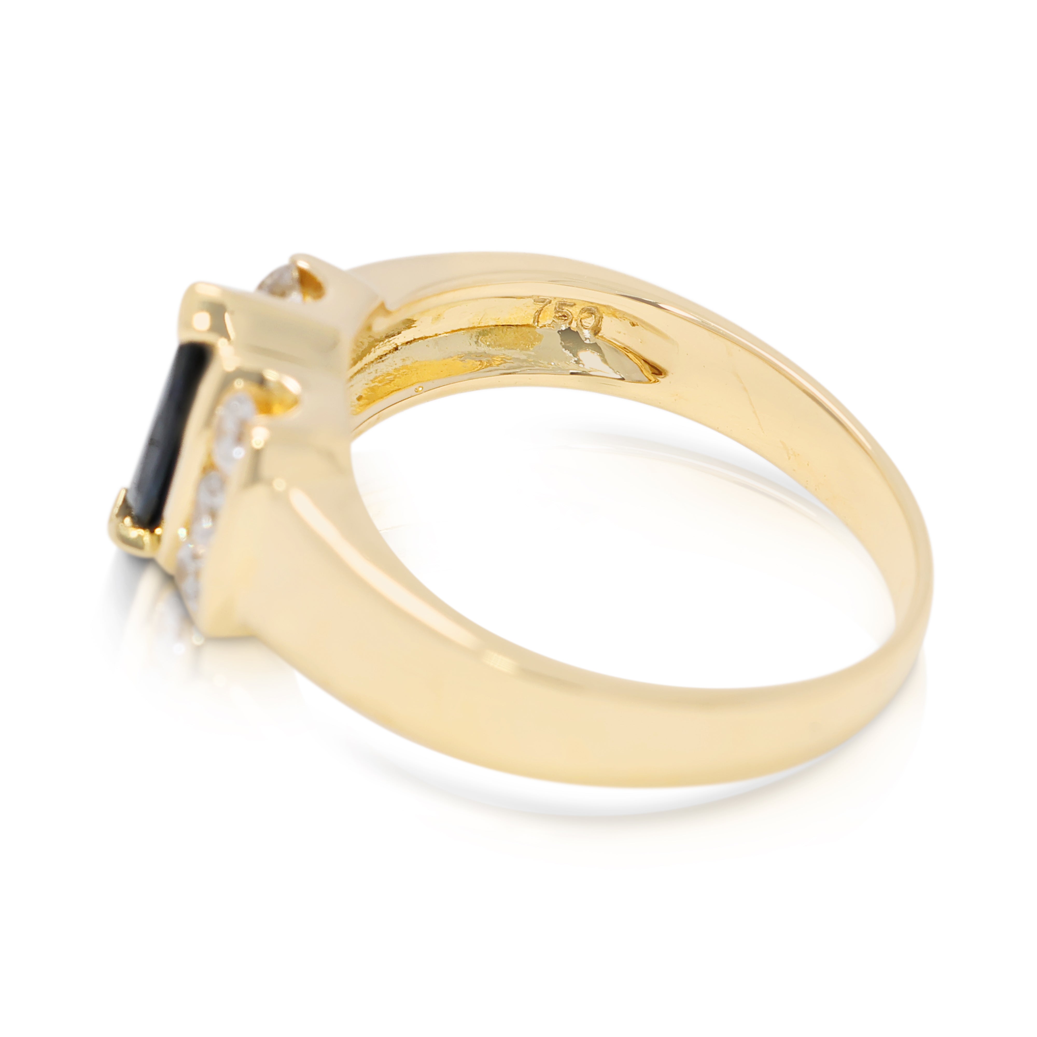 Classic 0.37ct Sapphire & Natural Diamond Ring in 18K Yellow Gold