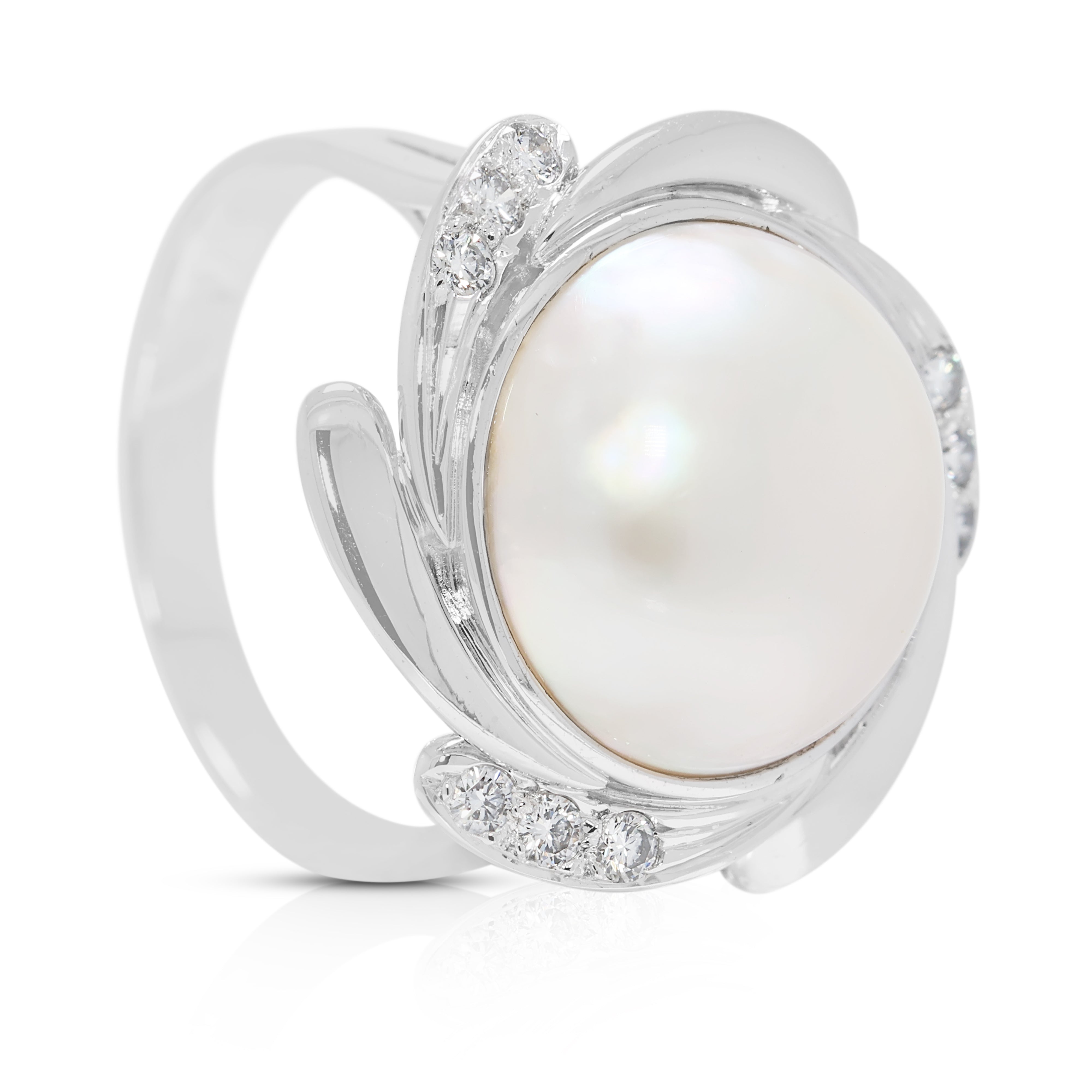 Sophisticated 13.4mm Mabe Pearl & 0.18ct Natural Diamond Swirl Ring in 18K White Gold (New)