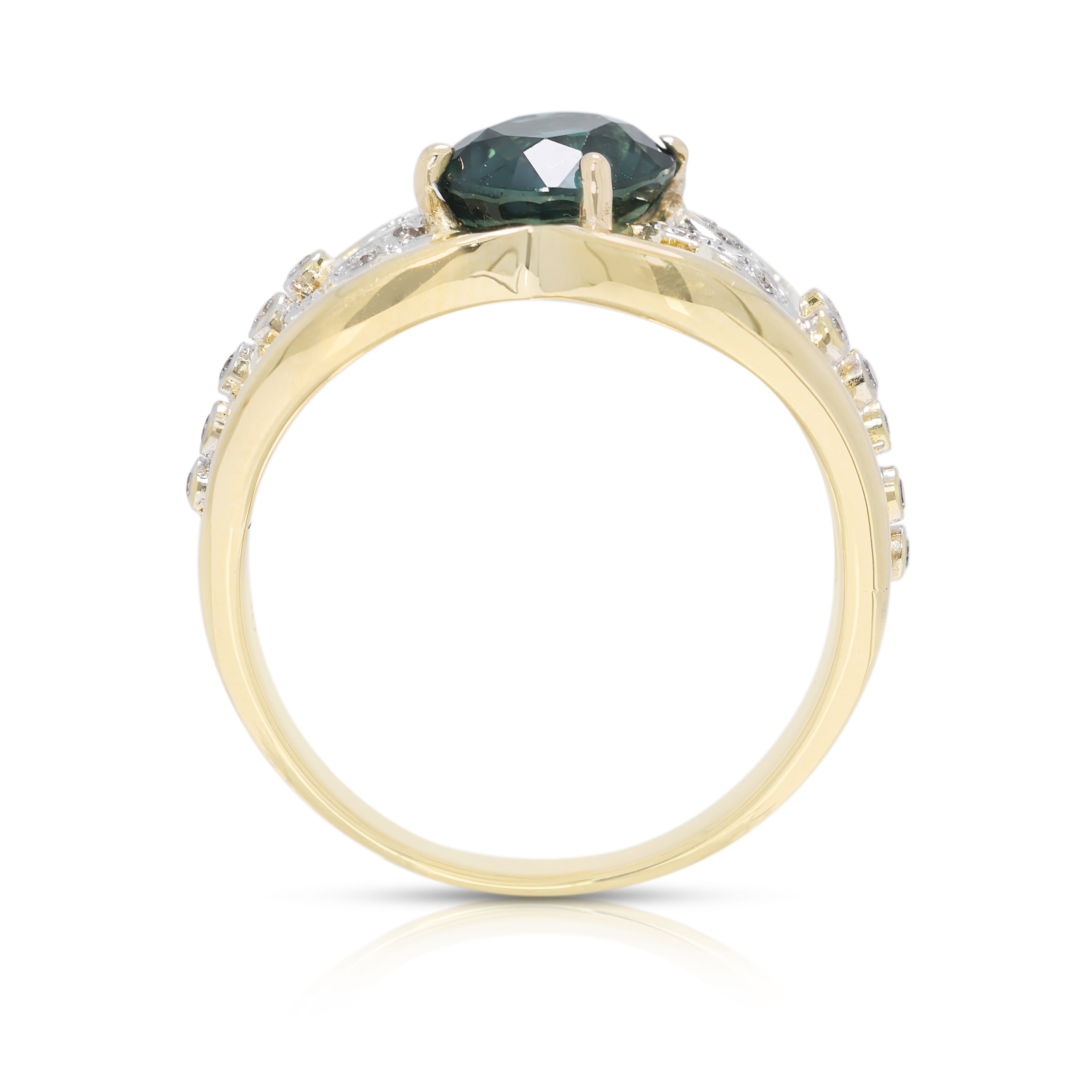 Elegant 2.31ct Blue Sapphire & Natural Diamond Filigree Ring in 18K Yellow Gold