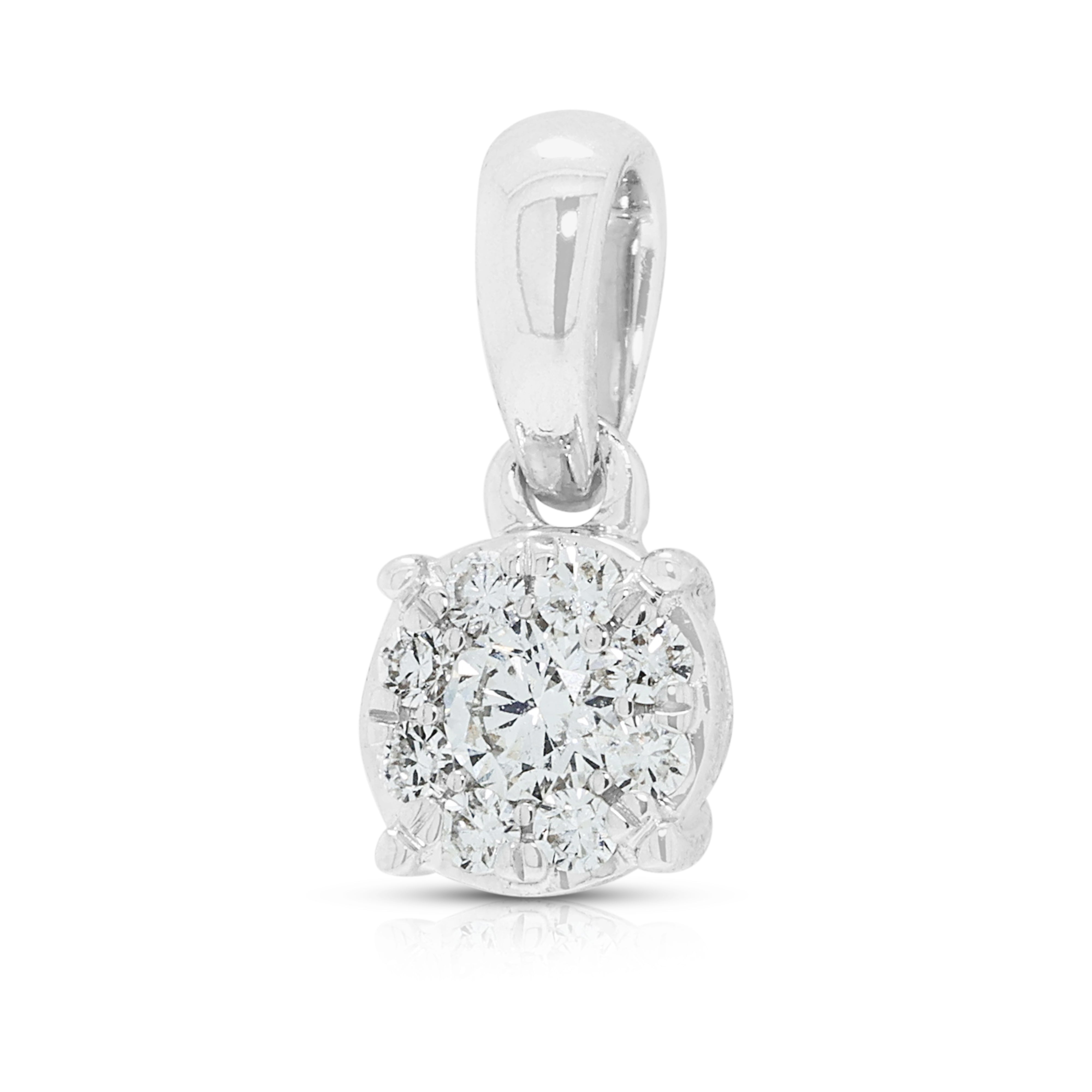 Scintillating 0.14ct Natural Diamond Classic Daisy Cluster Pendant in 18K White Gold