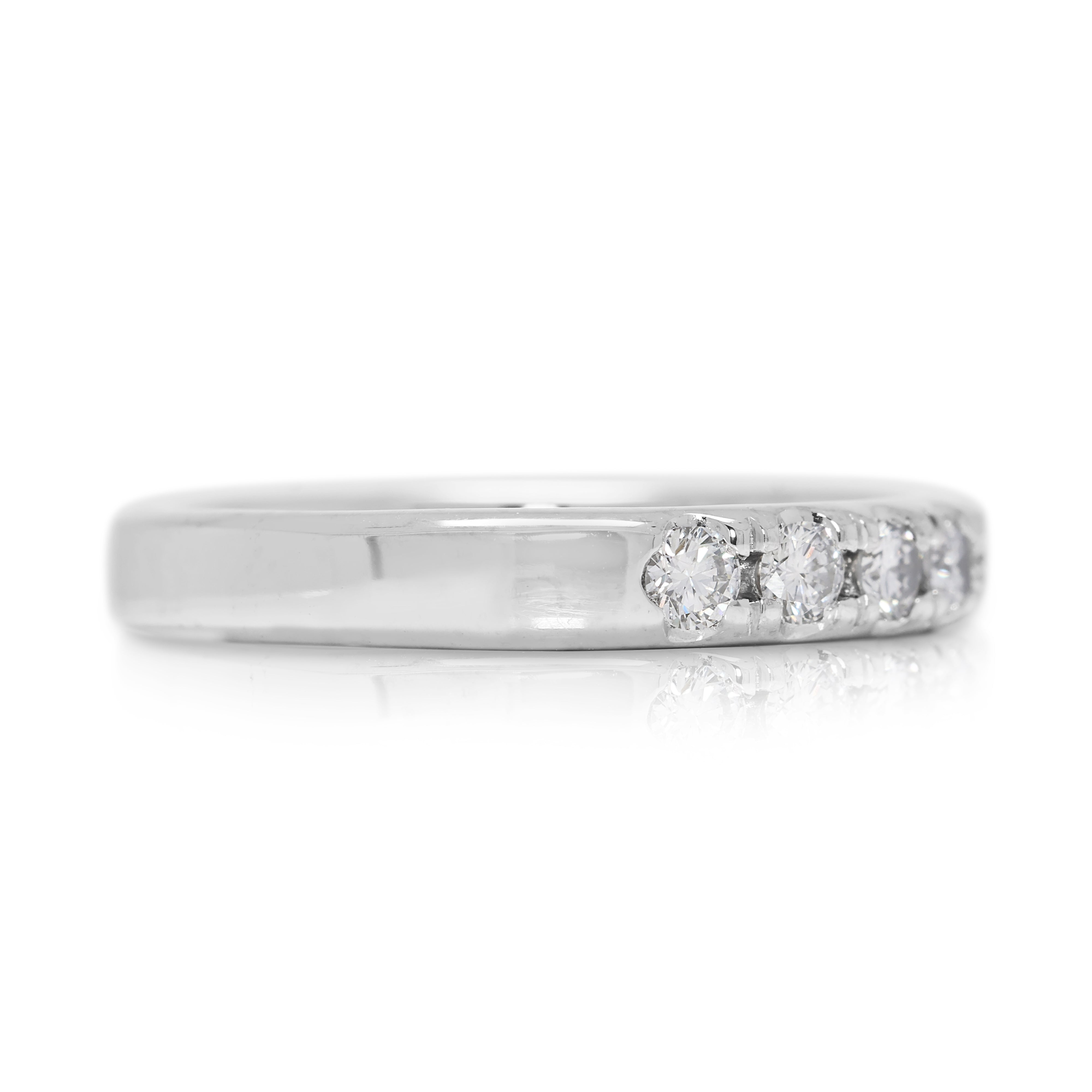 Graceful 0.75ct Natural Diamond Ring in 18K White Gold