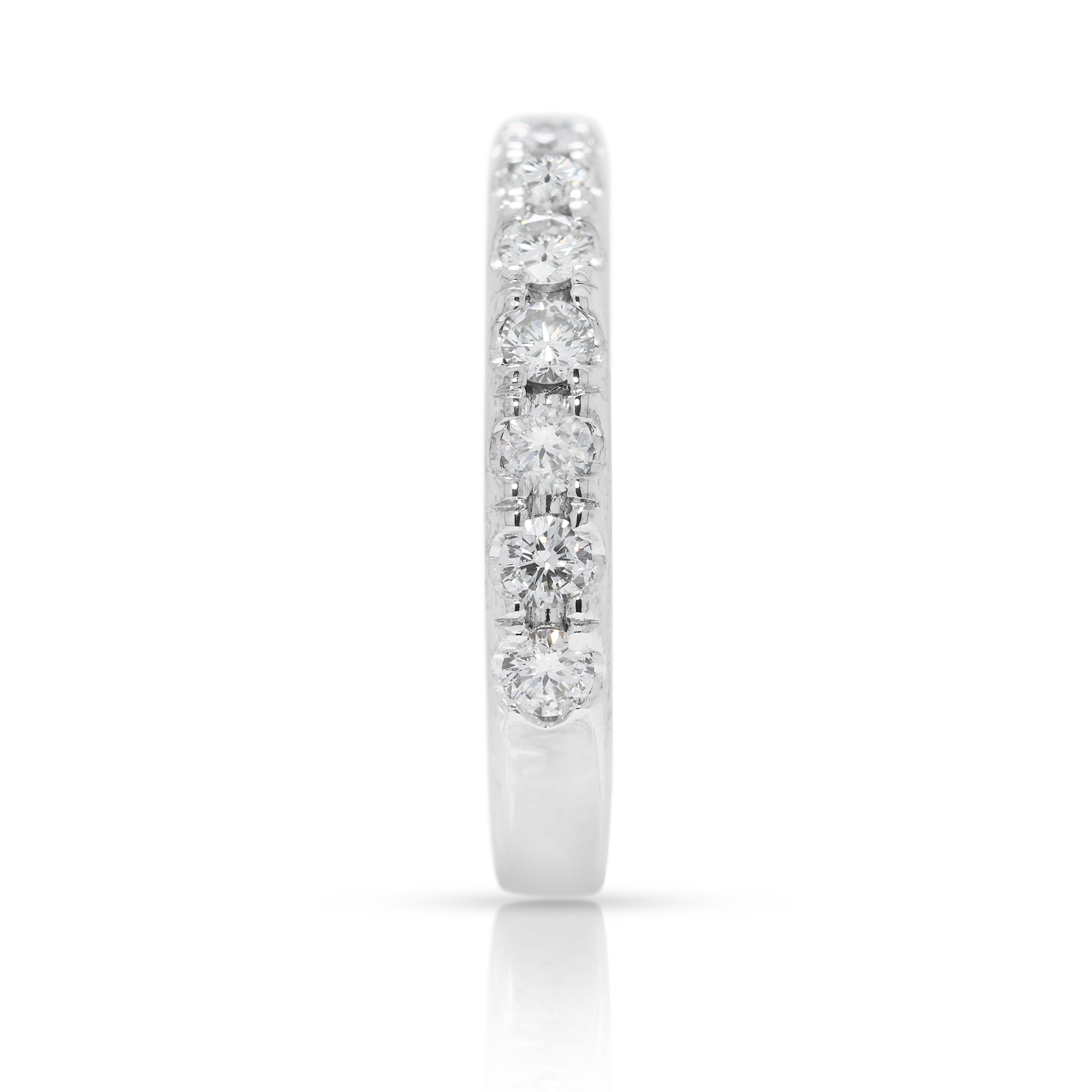 Graceful 0.75ct Natural Diamond Ring in 18K White Gold