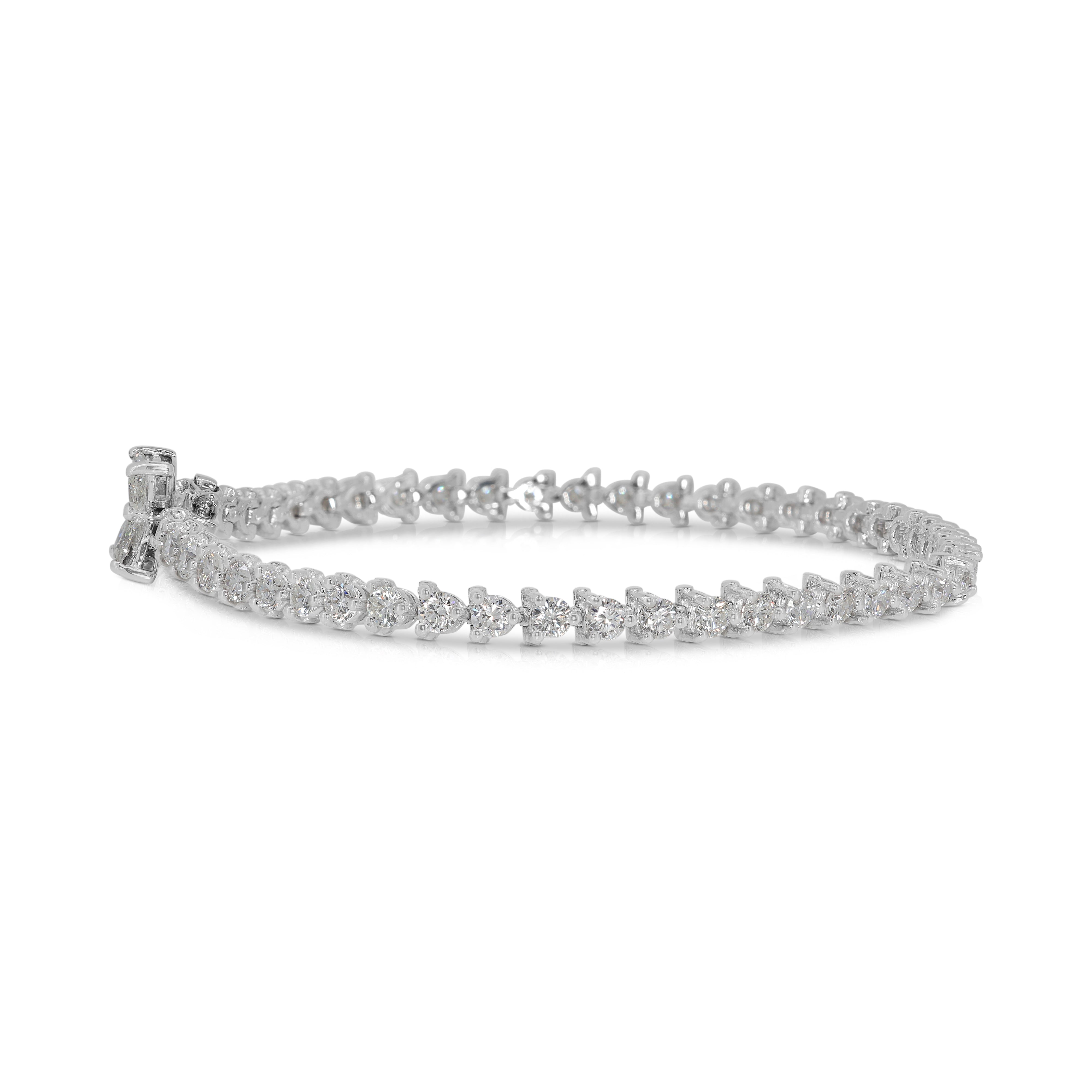 Mesmerizing 3.42ct carat Natural Diamond Bracelet in 18k White Gold