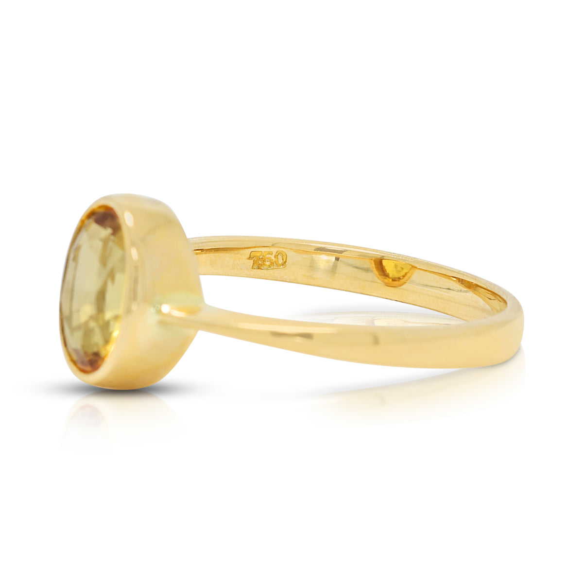 Luminous 1.35ct Yellow Sapphire Solitaire Bezel Ring in 18K Yellow Gold