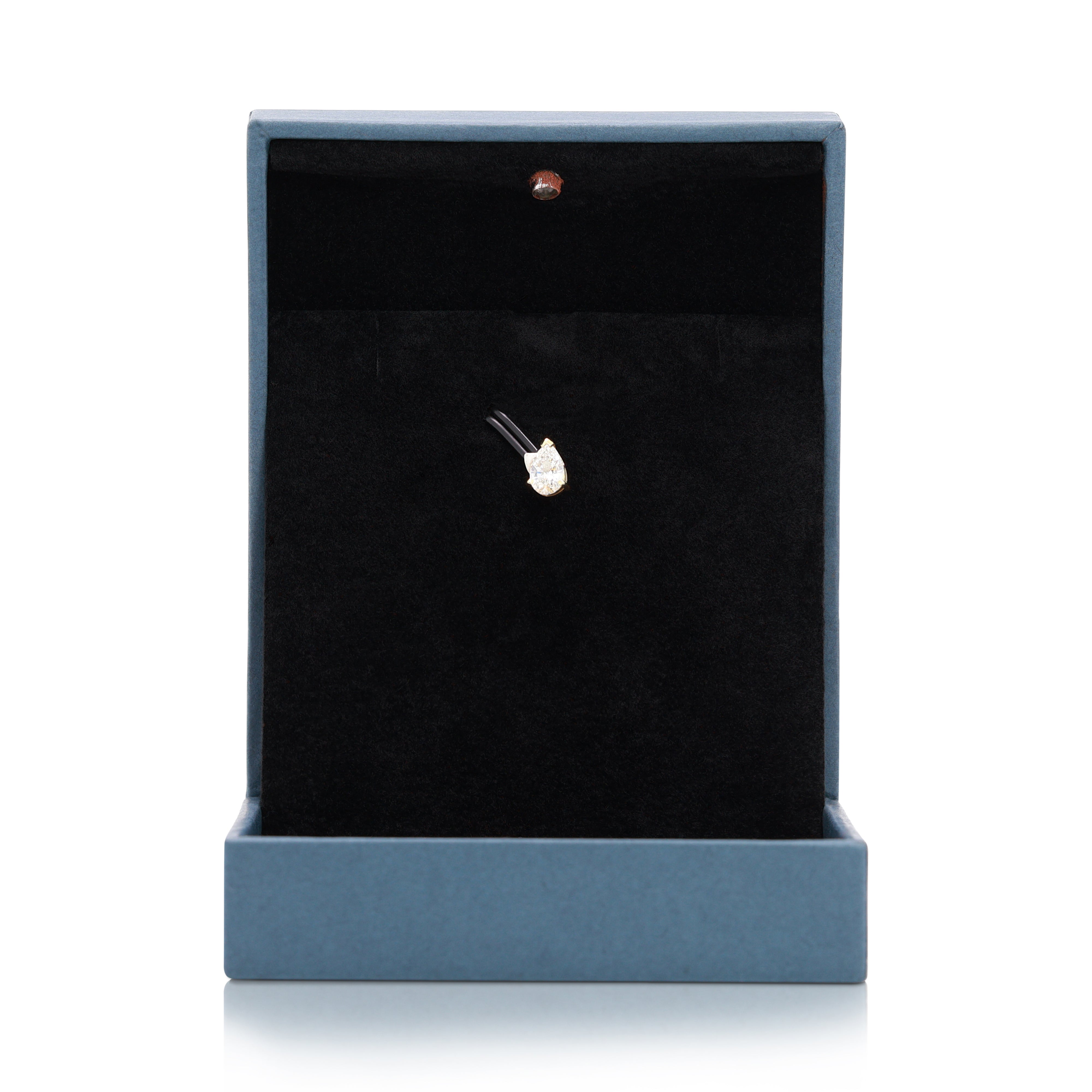 Elegant 0.38ct Pear-Shaped Diamond Pendant in 18K Yellow Gold
