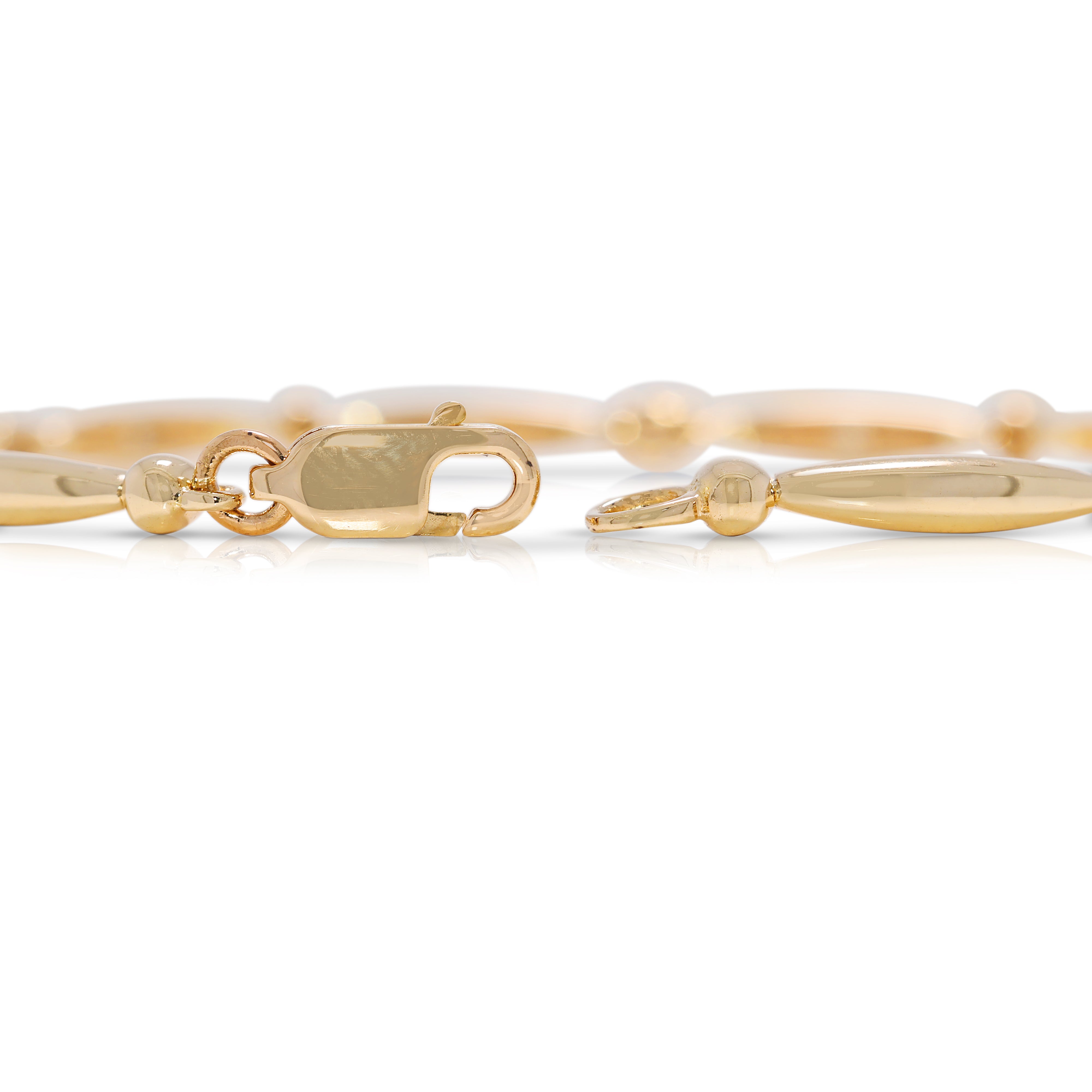 Refined 0.037ct 18K Yellow Gold Natural Diamond Bracelet