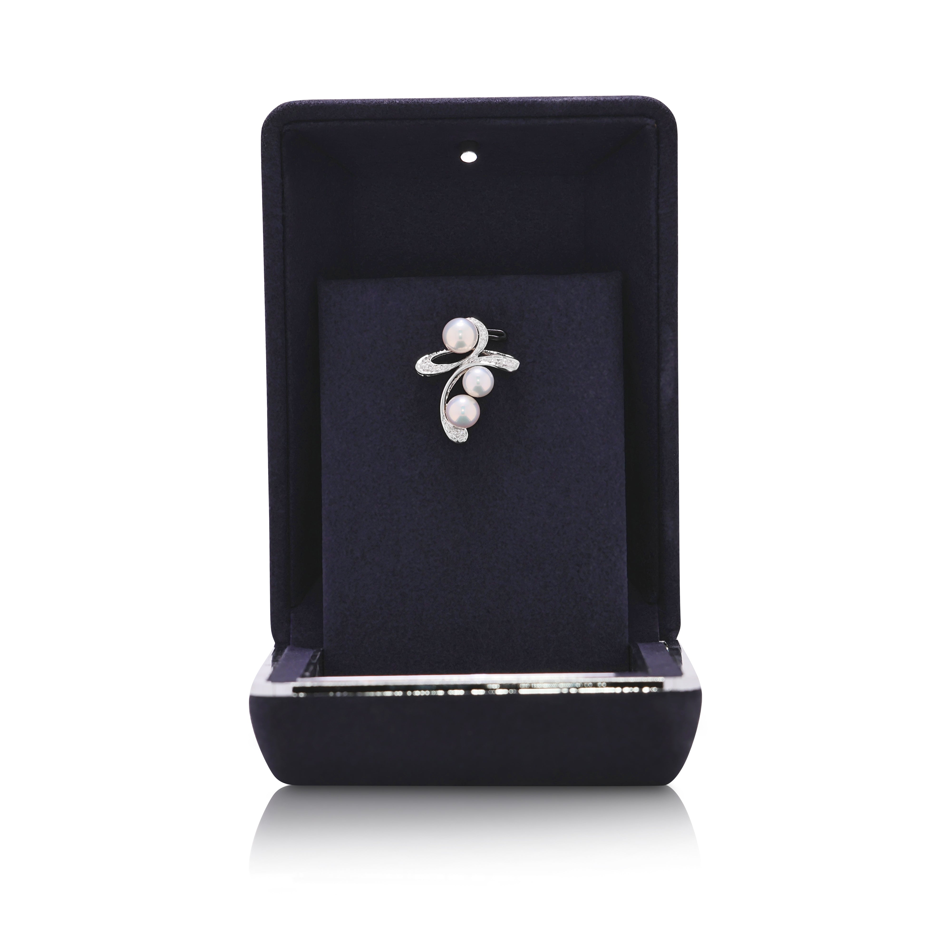 Delicate 3pcs Akoya Pearl & 0.04ct Natural Diamond Pendant in 18K White Gold