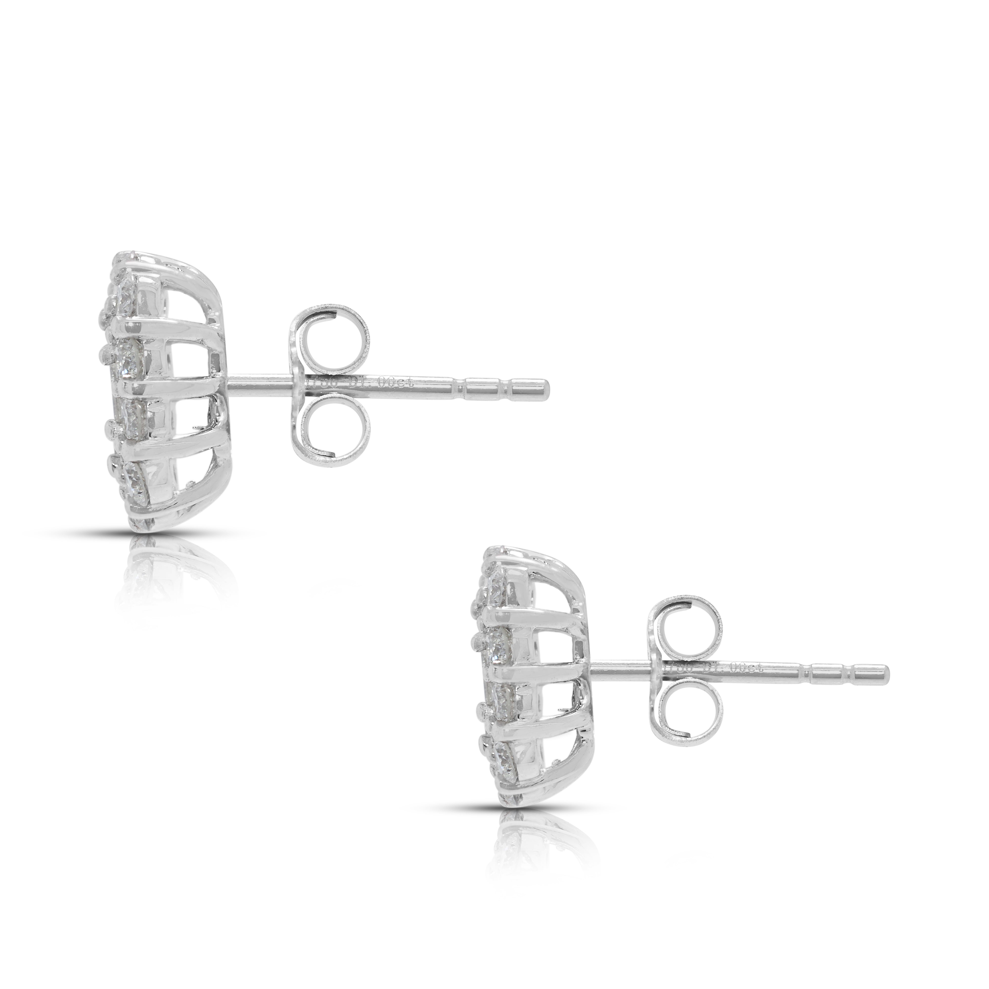 Modern 0.30ct Natural Diamond Earrings in 18K White Gold (New)