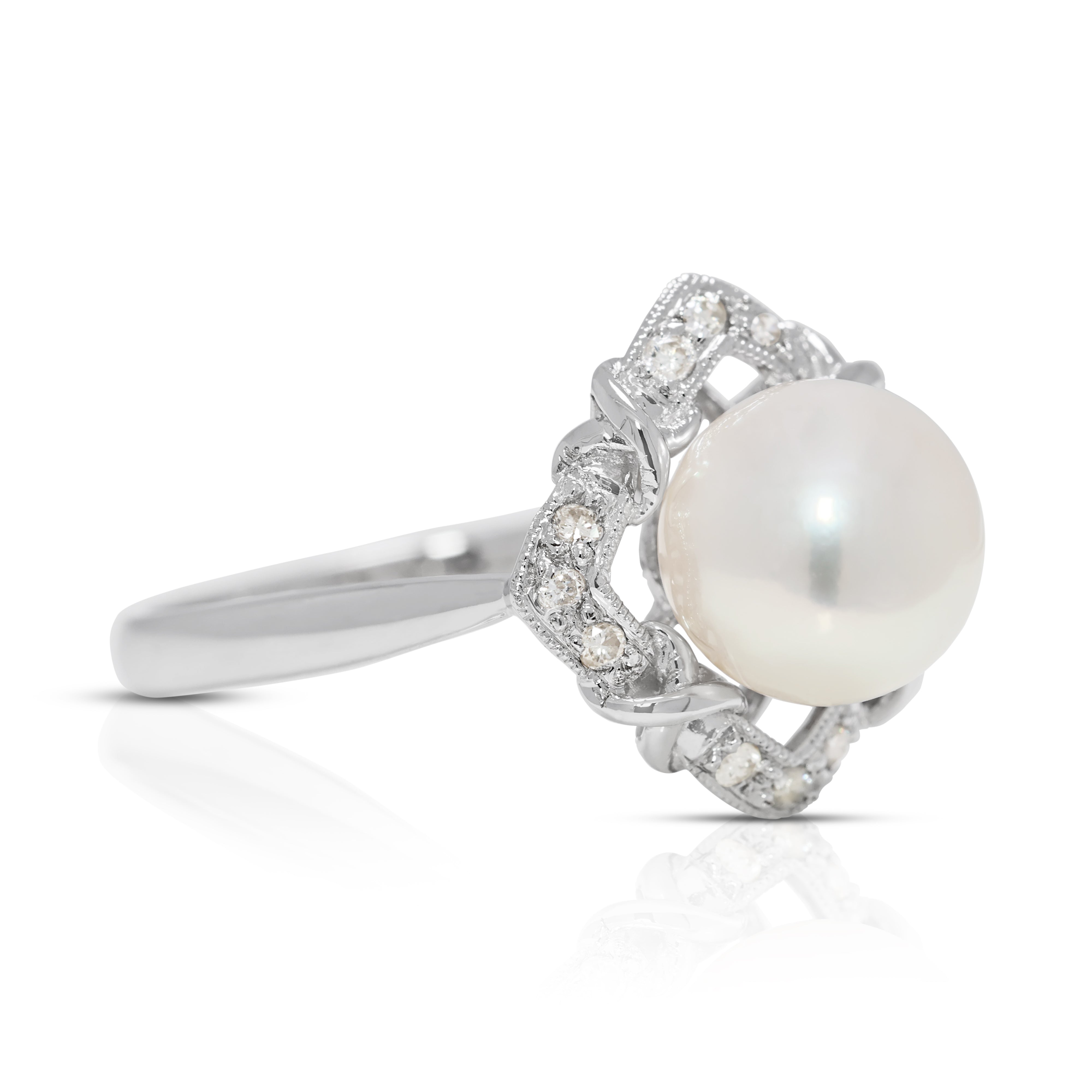 Lustrous 8.2mm Akoya Pearl & 0.12ct Natural Diamond Ring in 18K White Gold (New)