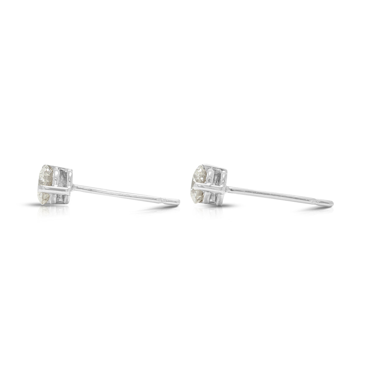 Impeccable 0.80ct Natural Diamond Solitaire Stud Earrings in 18K White Gold