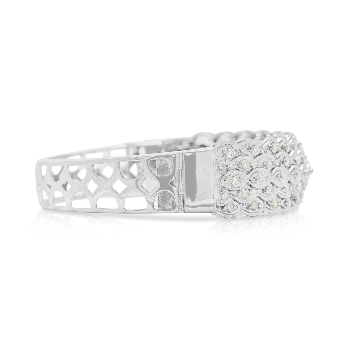 Stately 2.10ct Natural Diamond Woven Bangle in 18K White Gold with Nan Yang Certificate