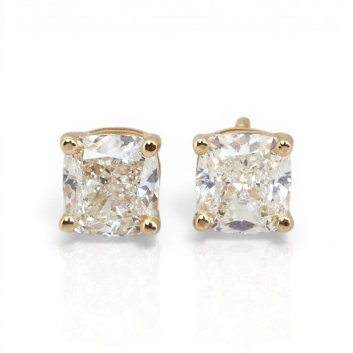 1.85 Carats GCI Certified Natural Diamond 18K Yellow Gold Stud Earrings