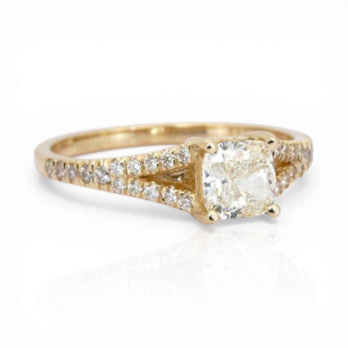 1.13 Carats GCI Certified Natural Diamond 18K Yellow Gold Pave Ring