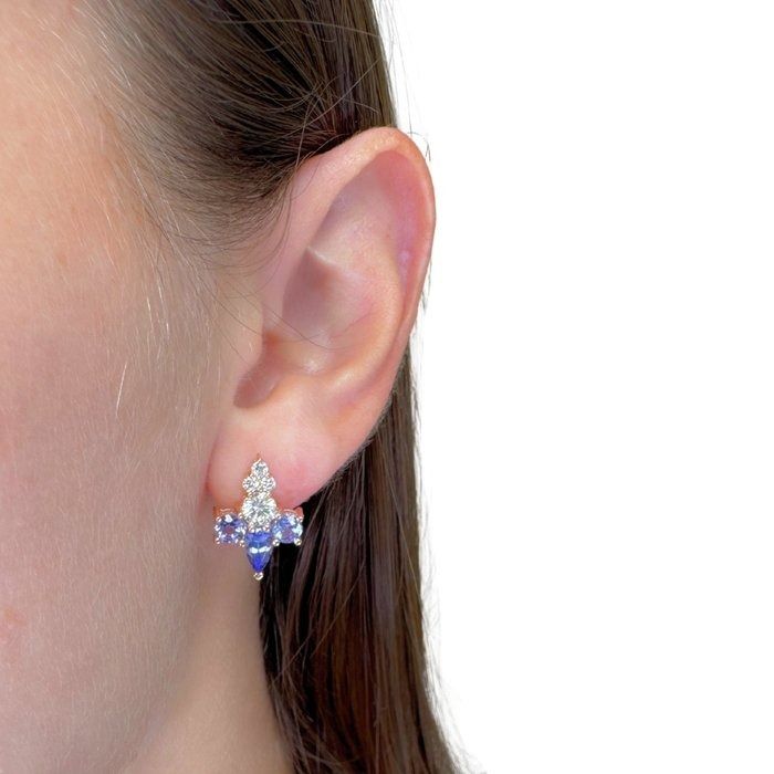 Alluring 3.76ct Tanzanites and Diamonds Earrings in 18k Rose Gold - IGI Certified